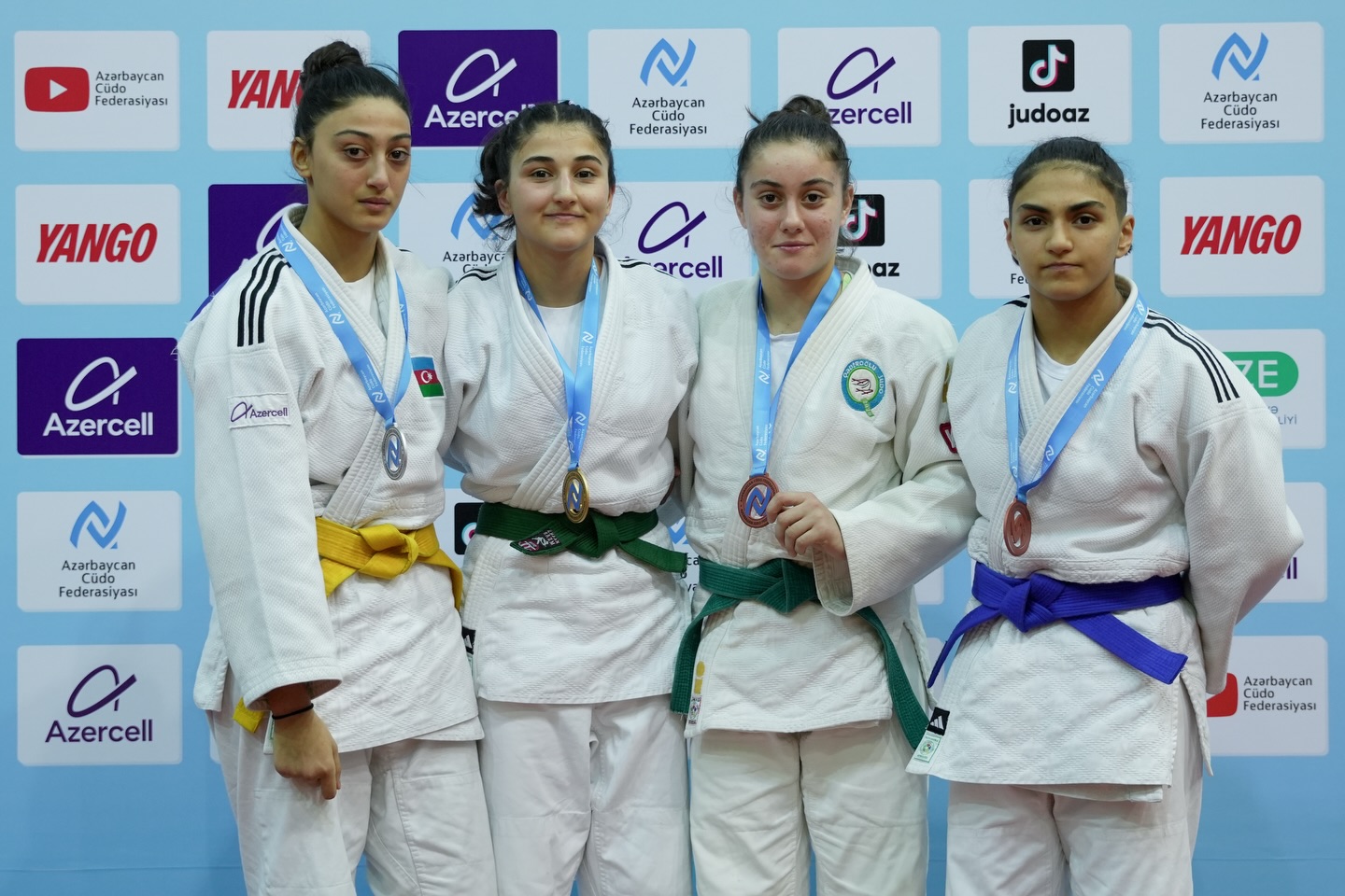U-17 ölkə birinciliyində daha 5 çəki dərəcəsində medalçılar bəlli olub