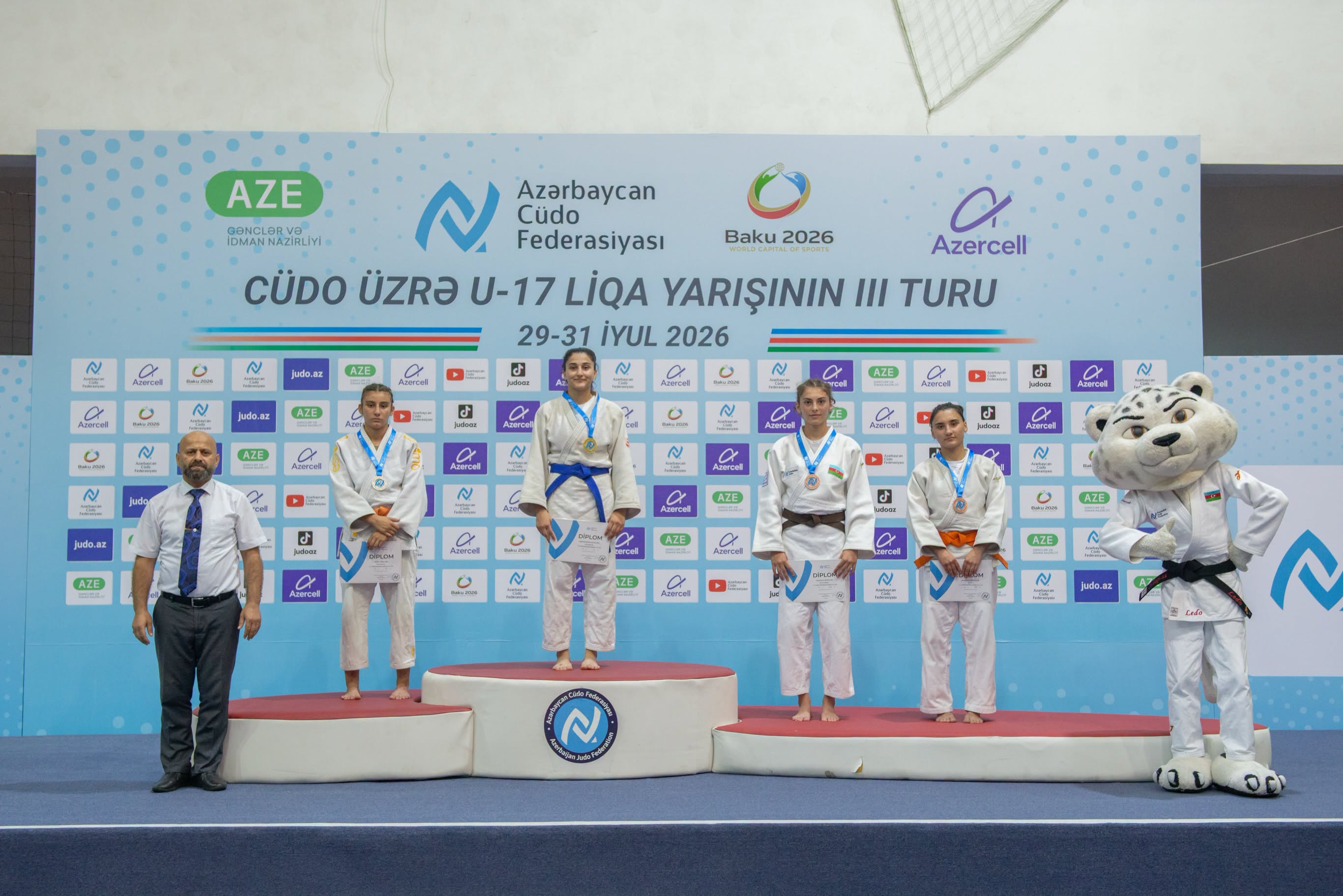 U-17 Liqasında daha 5 çəkidə mükafatçılar müəyyənləşdi