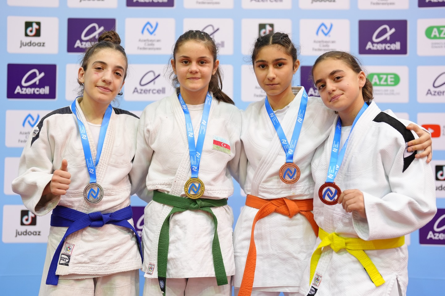 U-14 yeniyetmələr arasında Liqa yarışının I turu başa çatıb