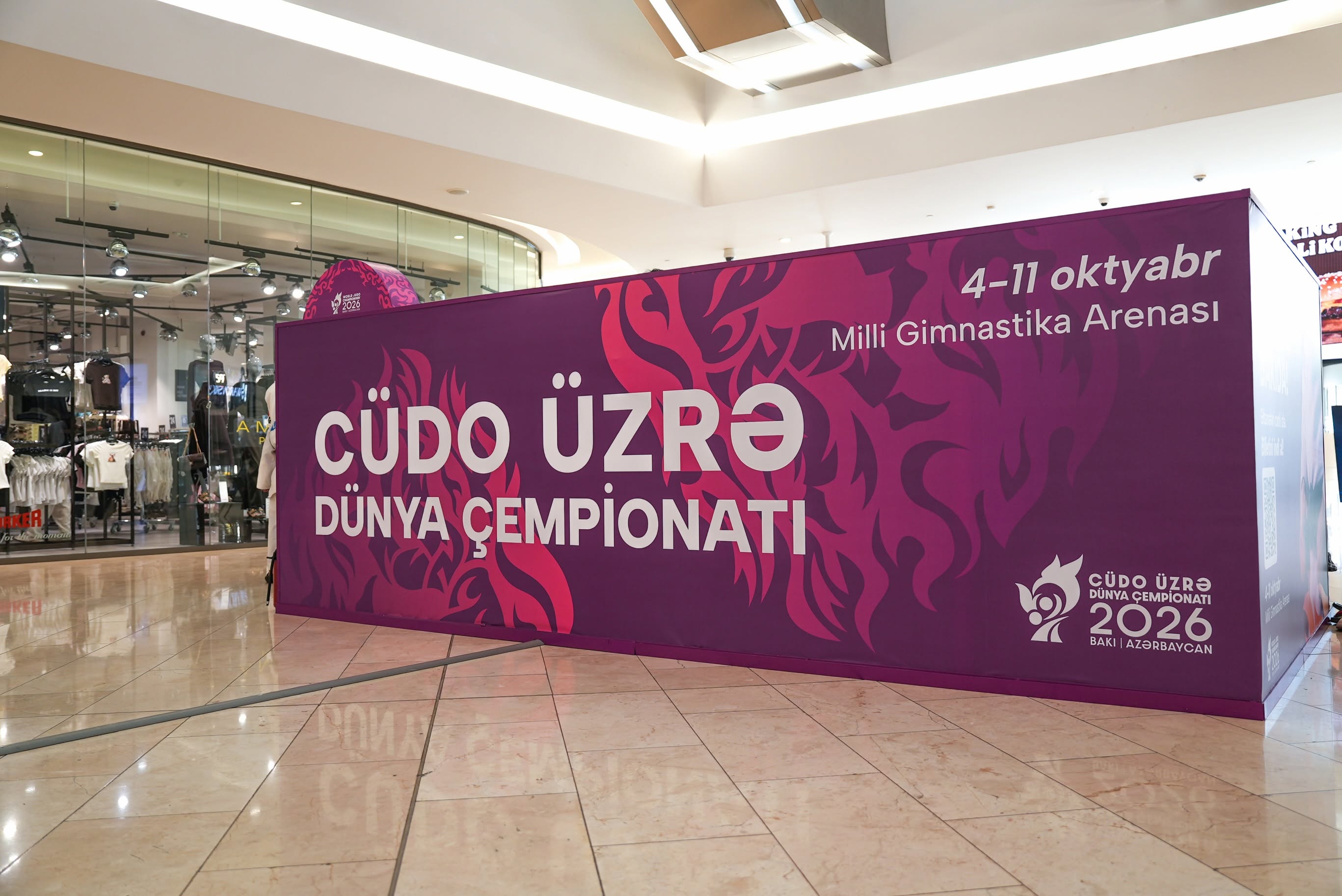 “Dəniz Mall”da Bakı-2026 cüdo üzrə dünya çempionatına həsr olunan fan zona yaradılıb