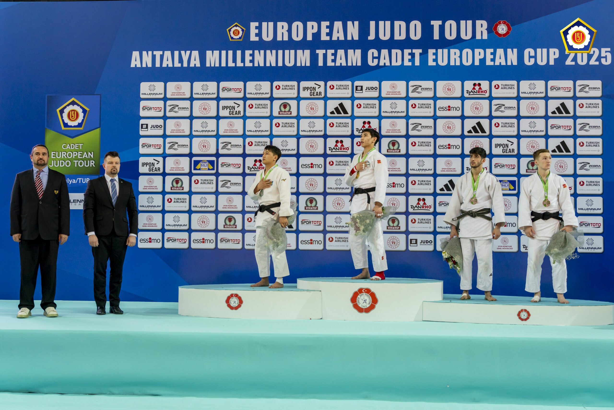 Cüdoçularımız Avropa Kubokuna 3 medalla başladı
