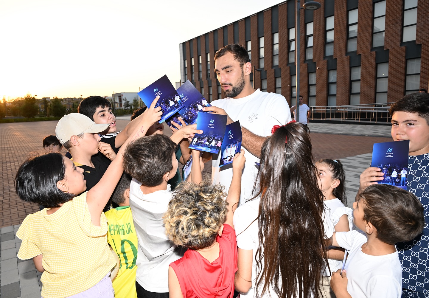 Olimpiya çempionlarımızın Qarabağa səfəri yekunlaşıb