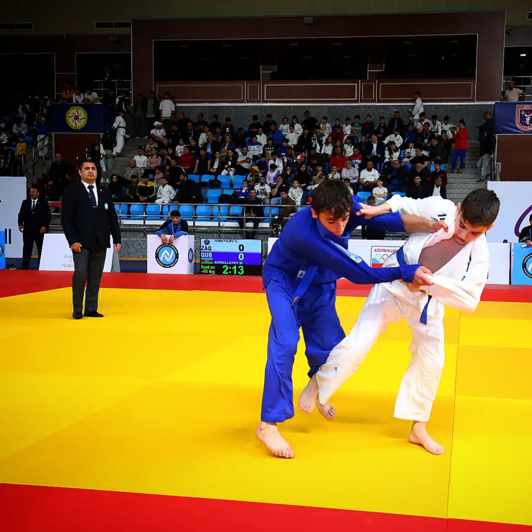 Azerbaijan championship in judo among U-15 juniors has started