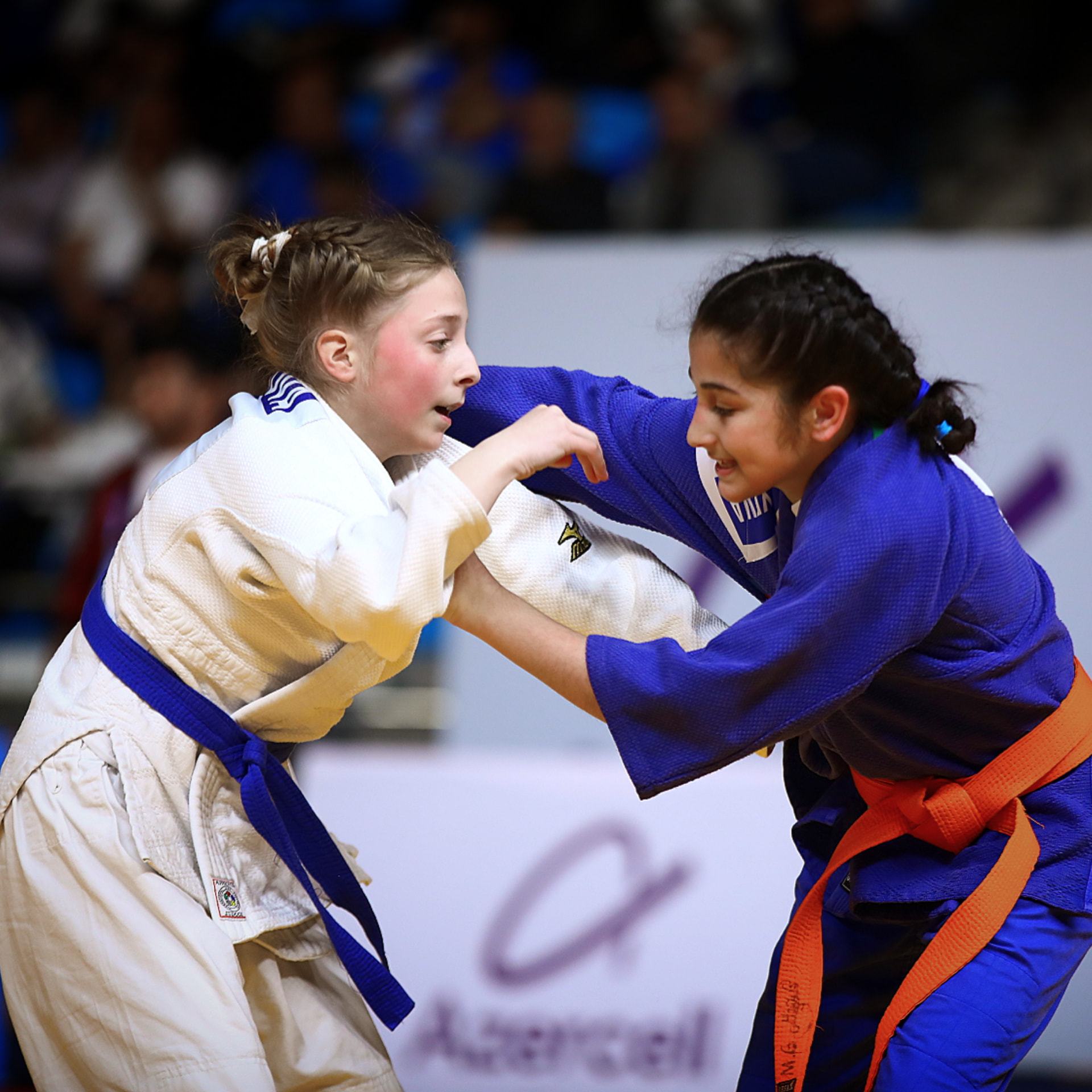 Azerbaijan championship in judo among U-15 juniors has started