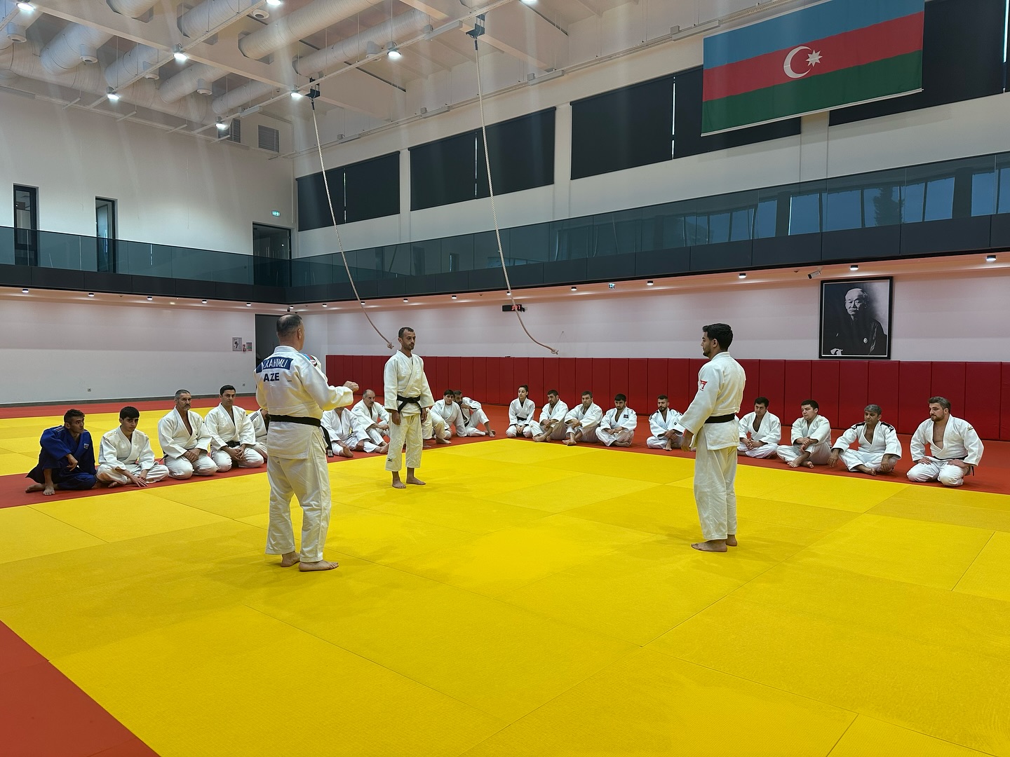 Hakimlər üçün praktiki seminar təşkil olunub