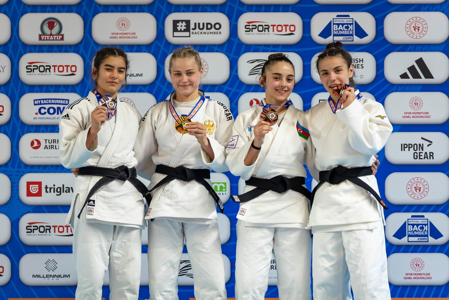 Azerbaijan Finish with 7 Medals at Istanbul European Cup