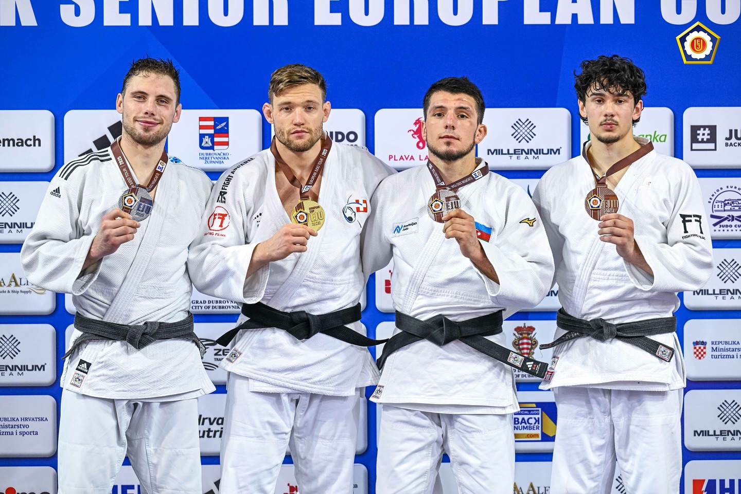 Dubrovnik Avropa Kubokuna 2 medalla başladıq