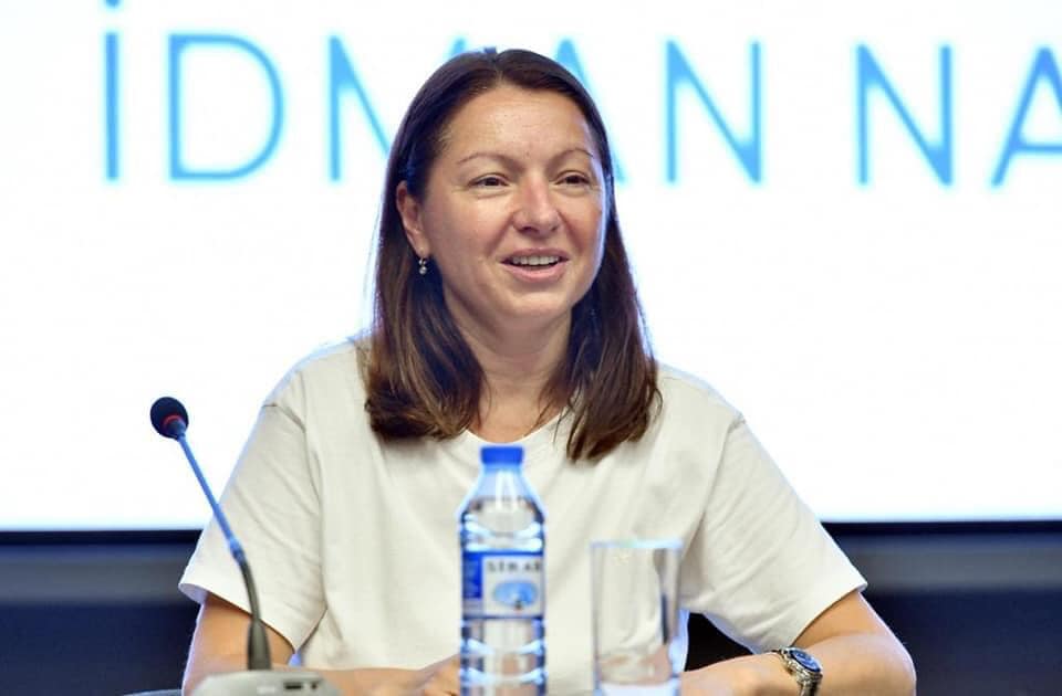 Fərid Qayıbov “EYOF 2022”-də uğur qazanan idmançılarımızı qəbul edib