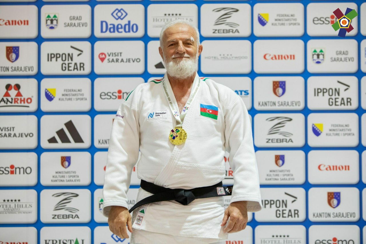 Fərhad Rəcəbli 10 qat Avropa çempionu oldu