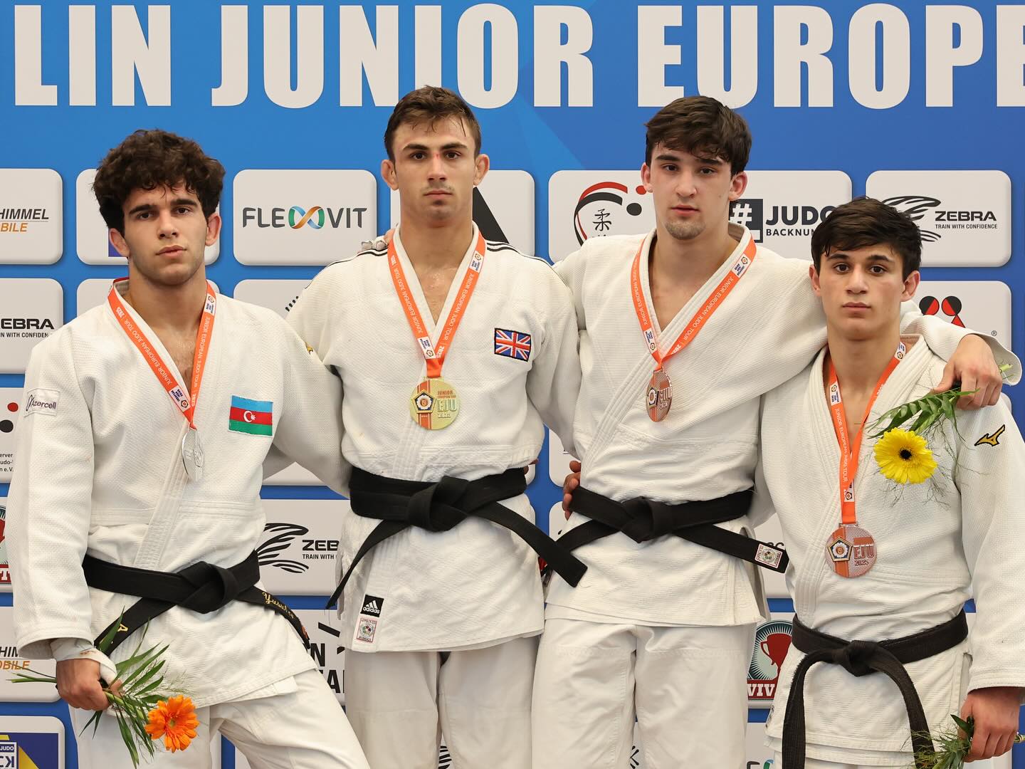 Berlin Avropa Kubokunun ilk günündə 5 medal