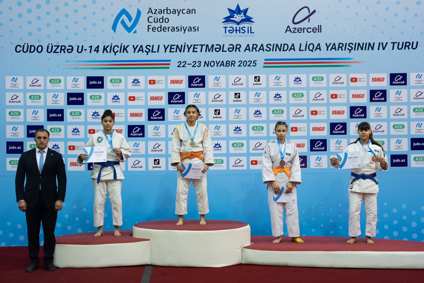U-14 yeniyetmələr arasında Liqa yarışının IV turu başa çatıb