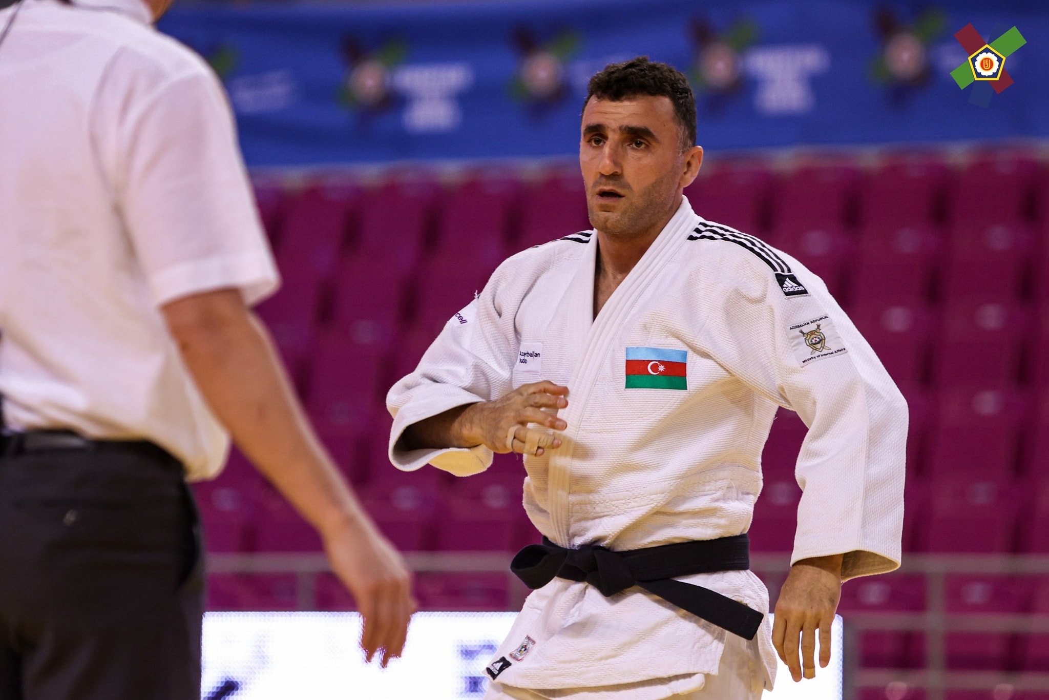 Veteran cüdoçularımız Avropa çempionatının ikinci günündə 3 qızıl, 1 gümüş və 1 bürünc qazanıblar