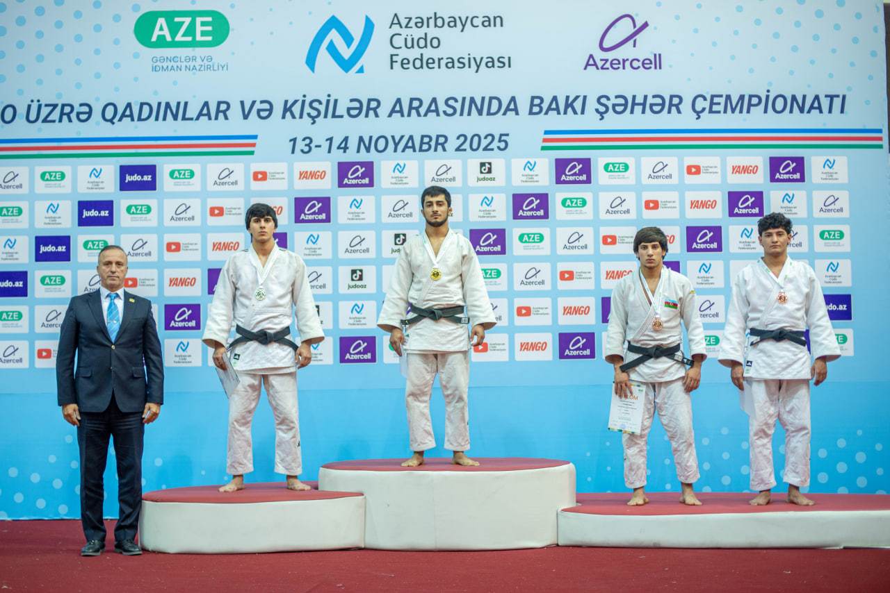 Böyüklər arasında Bakı şəhər çempionatı start götürüb