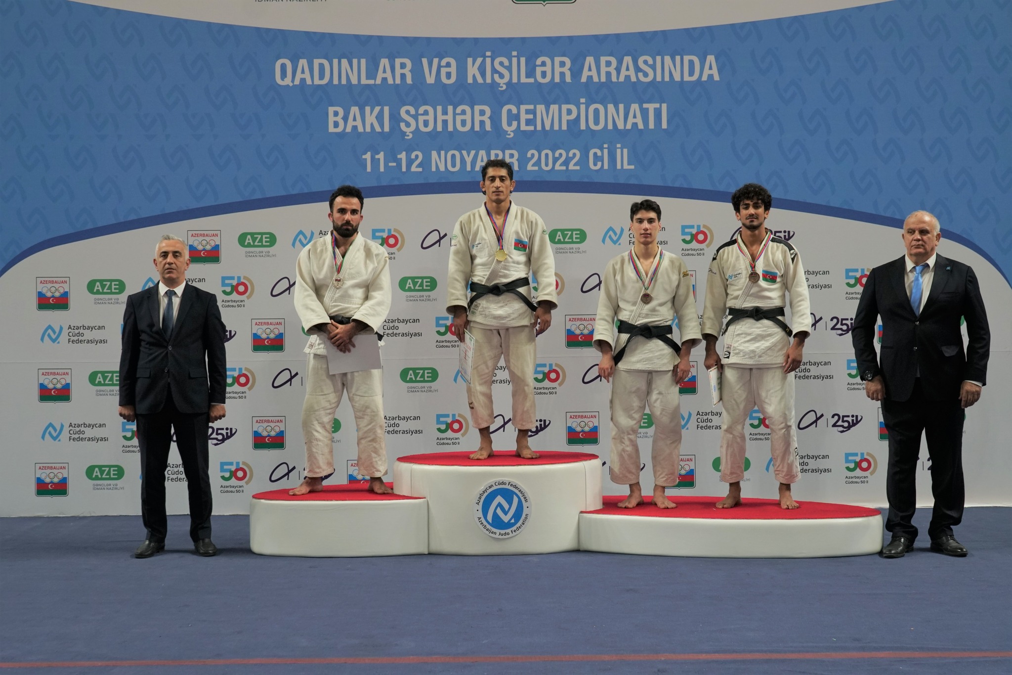 Böyüklər arasında Bakı şəhər çempionatı ilk yarış günü keçirilib