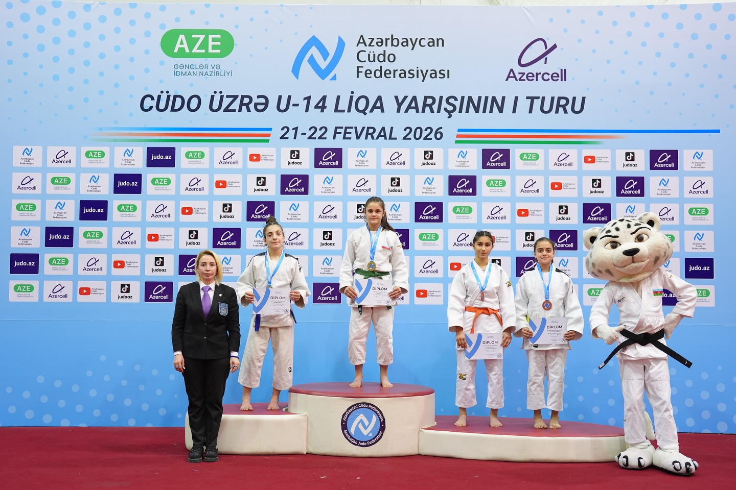 U-14 yeniyetmələr arasında Liqa yarışının I turu başa çatıb