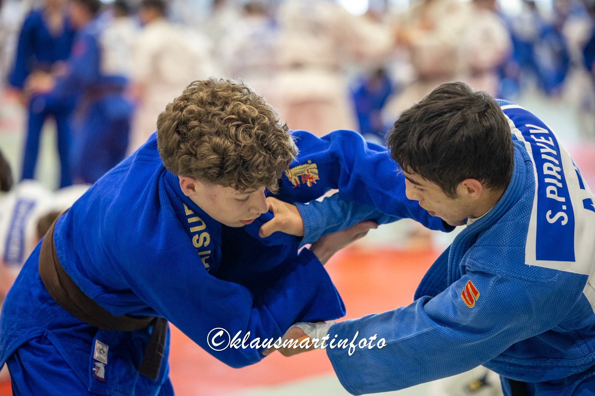 Cadet and junior judoka take part in training camp in Bremen