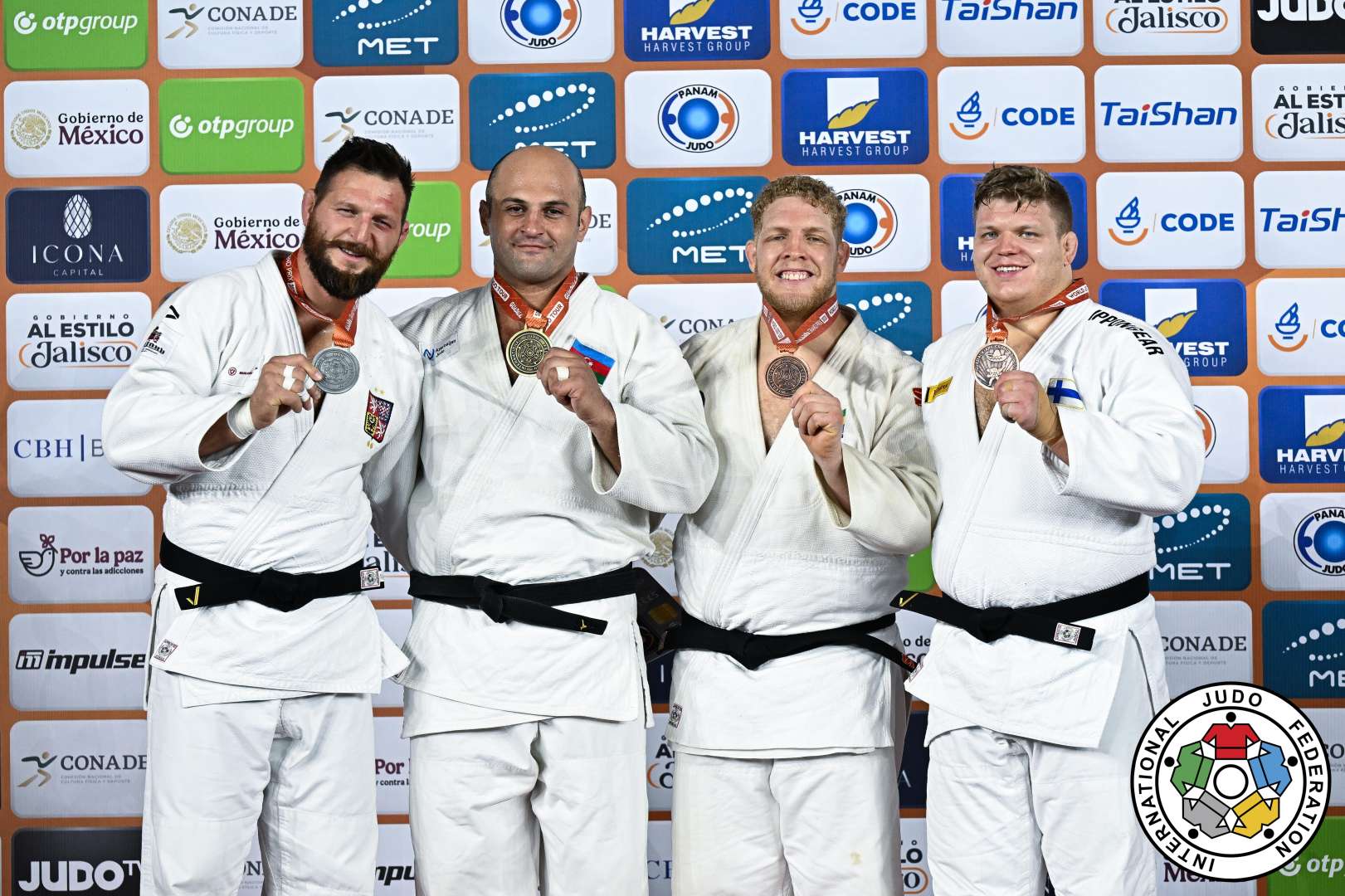 Milli komandamızdan parlaq çıxış - 6 qızıl və 3 bürünc medal