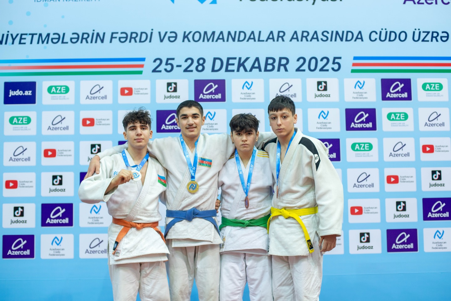 14 yaşadək cüdoçular arasında ölkə birinciliyi başladı