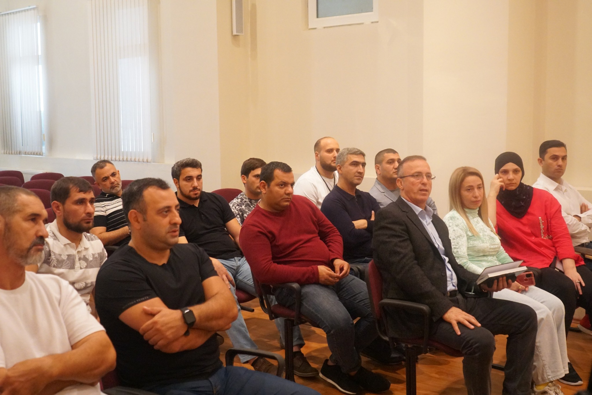 Hakimlər üçün "Stresin idarə olunması" mövzusunda təlim keçirildi