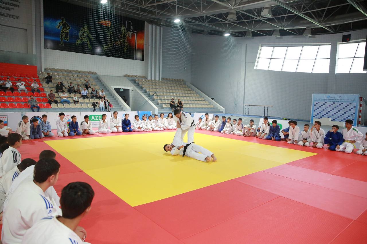 ACF-in Kəmər imtahan komitəsinin təşkilatçılığı ilə Goranboyda seminar keçirilib