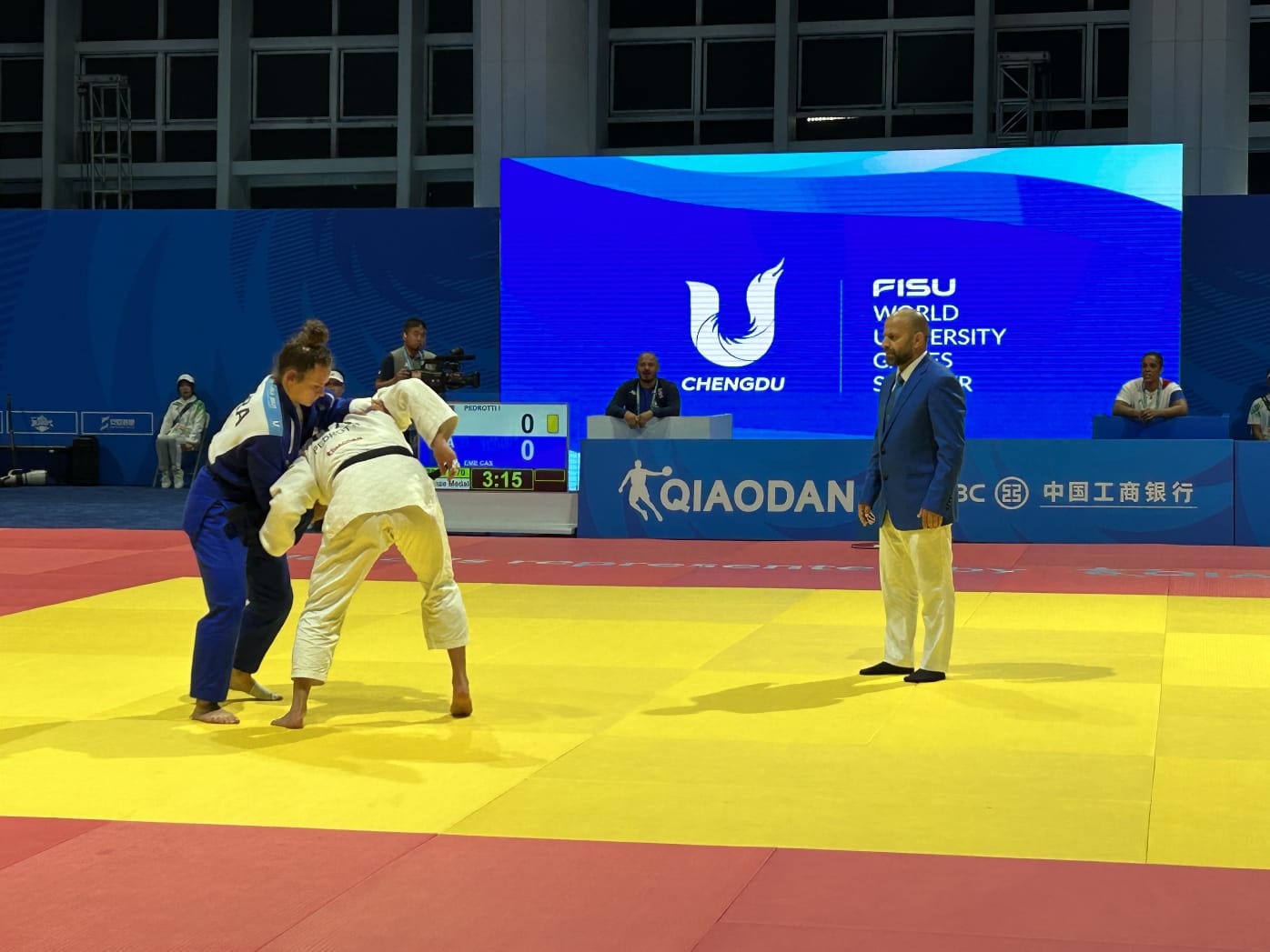 Nazim Umbayev Çenqdu 2021 Dünya Universiada Oyunlarında ədalət təmsilçiləri arasında yer aldı