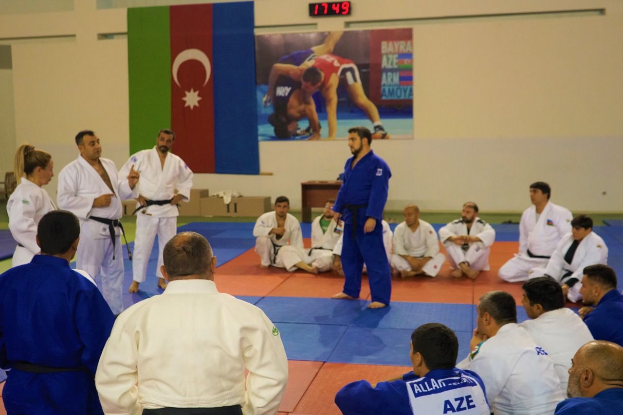 Şəkidə məşqçilər üçün seminar keçirildi