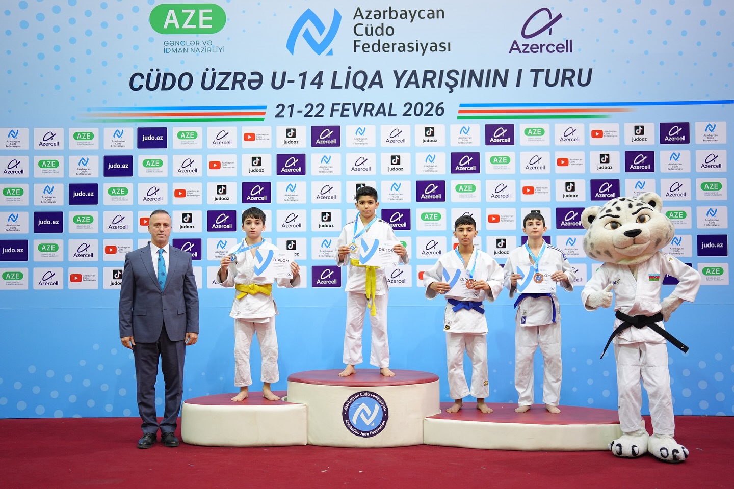 U-14 yeniyetmələr arasında Liqa yarışının I turu başa çatıb