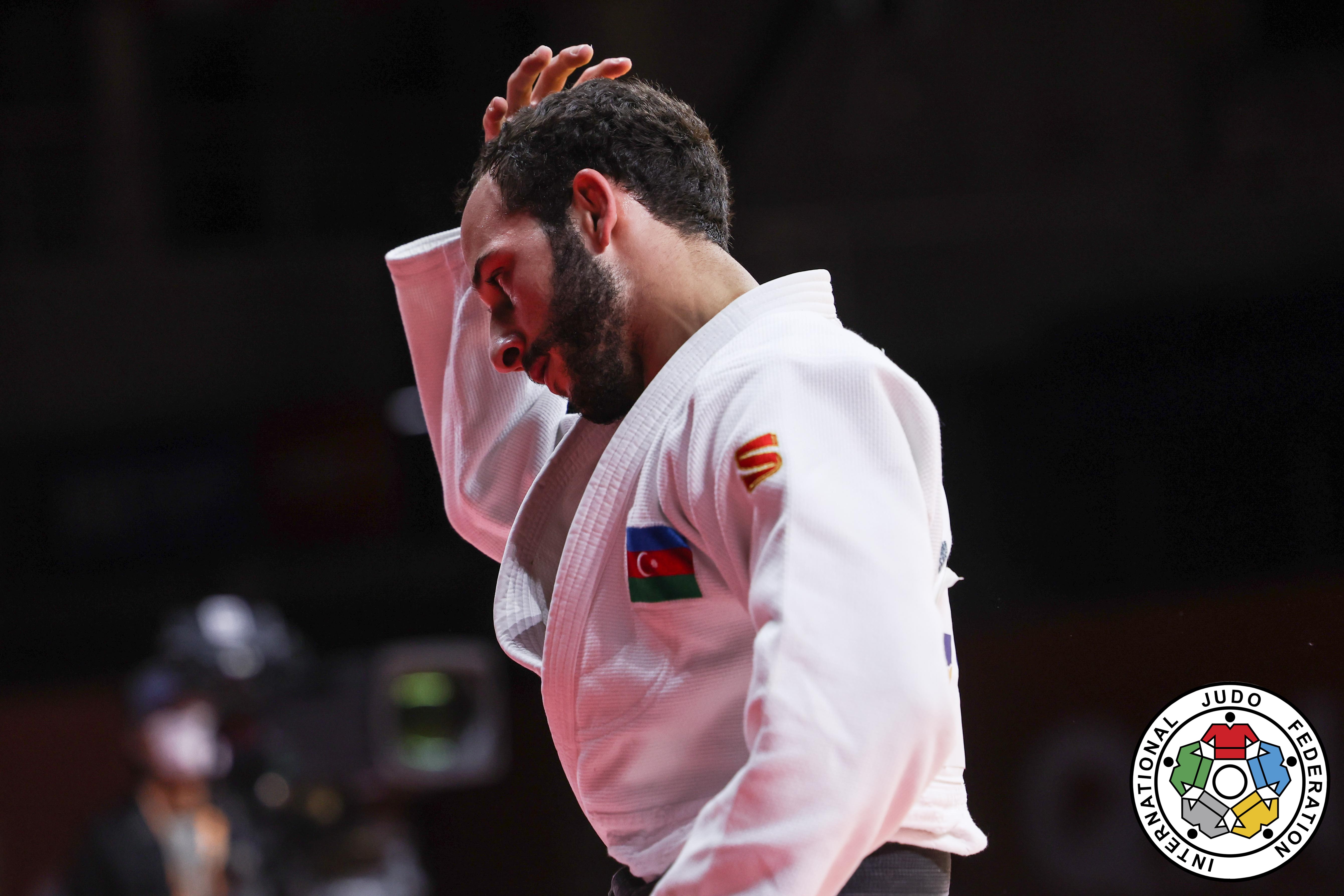 Əhməd Yusifov Sindaoda ilk medalımızı əldə etdi