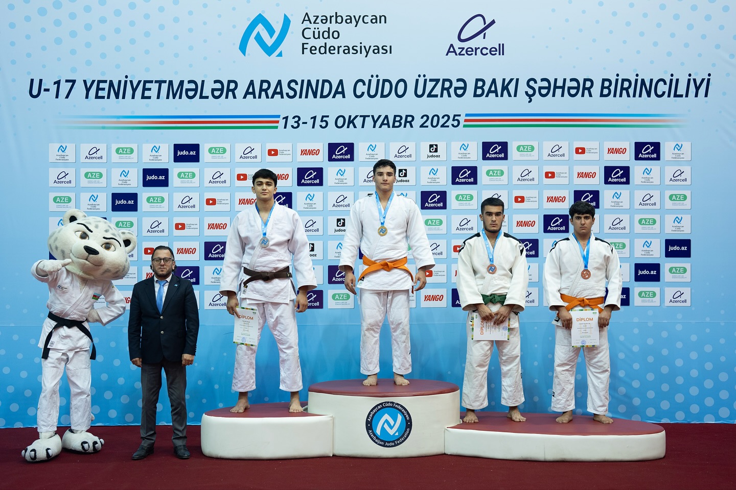 Daha 6 çəki dərəcəsində medalçılar müəyyənləşib