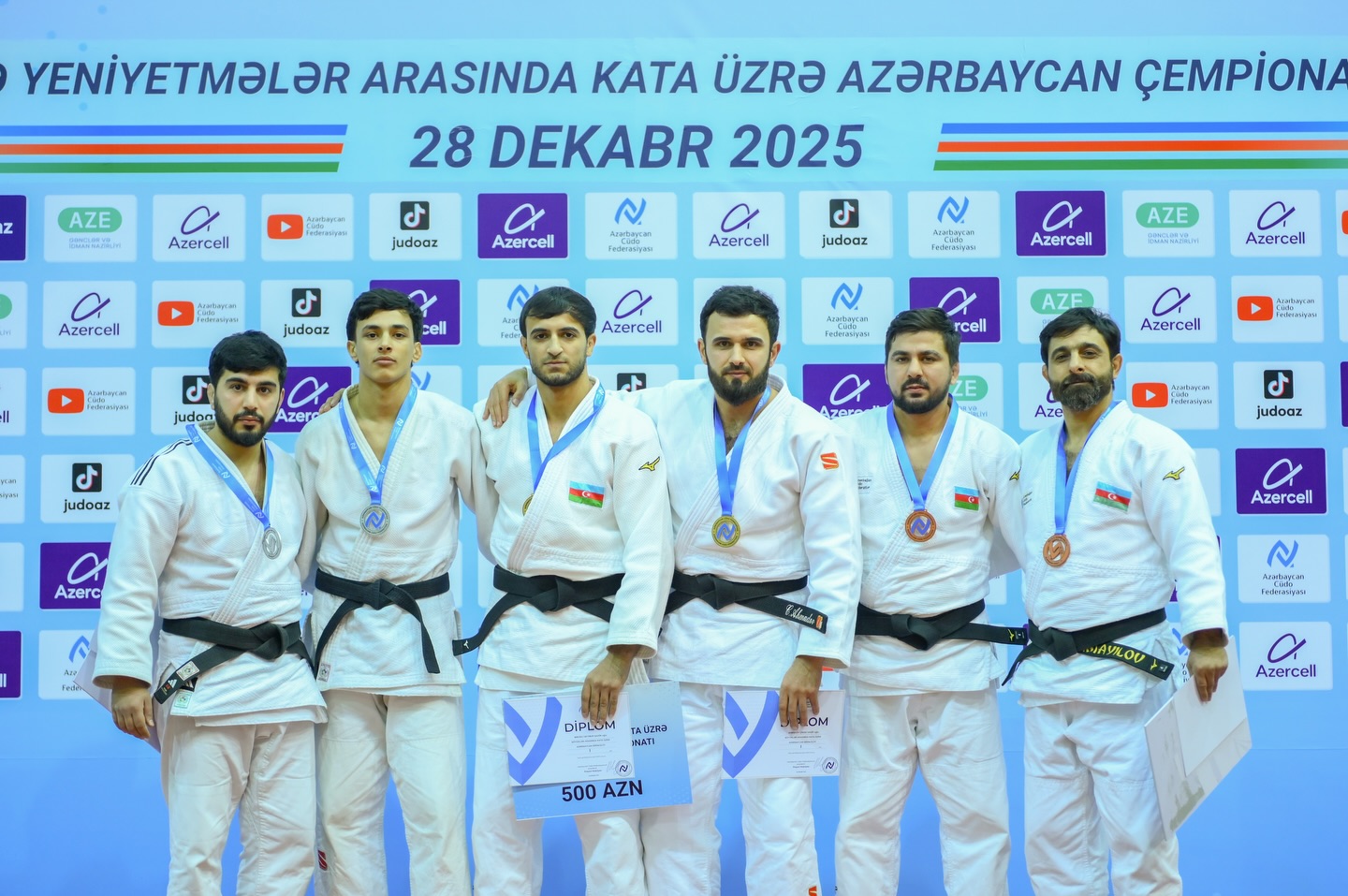 Kata üzrə ölkə çempionatı və birinciliyi keçirilib