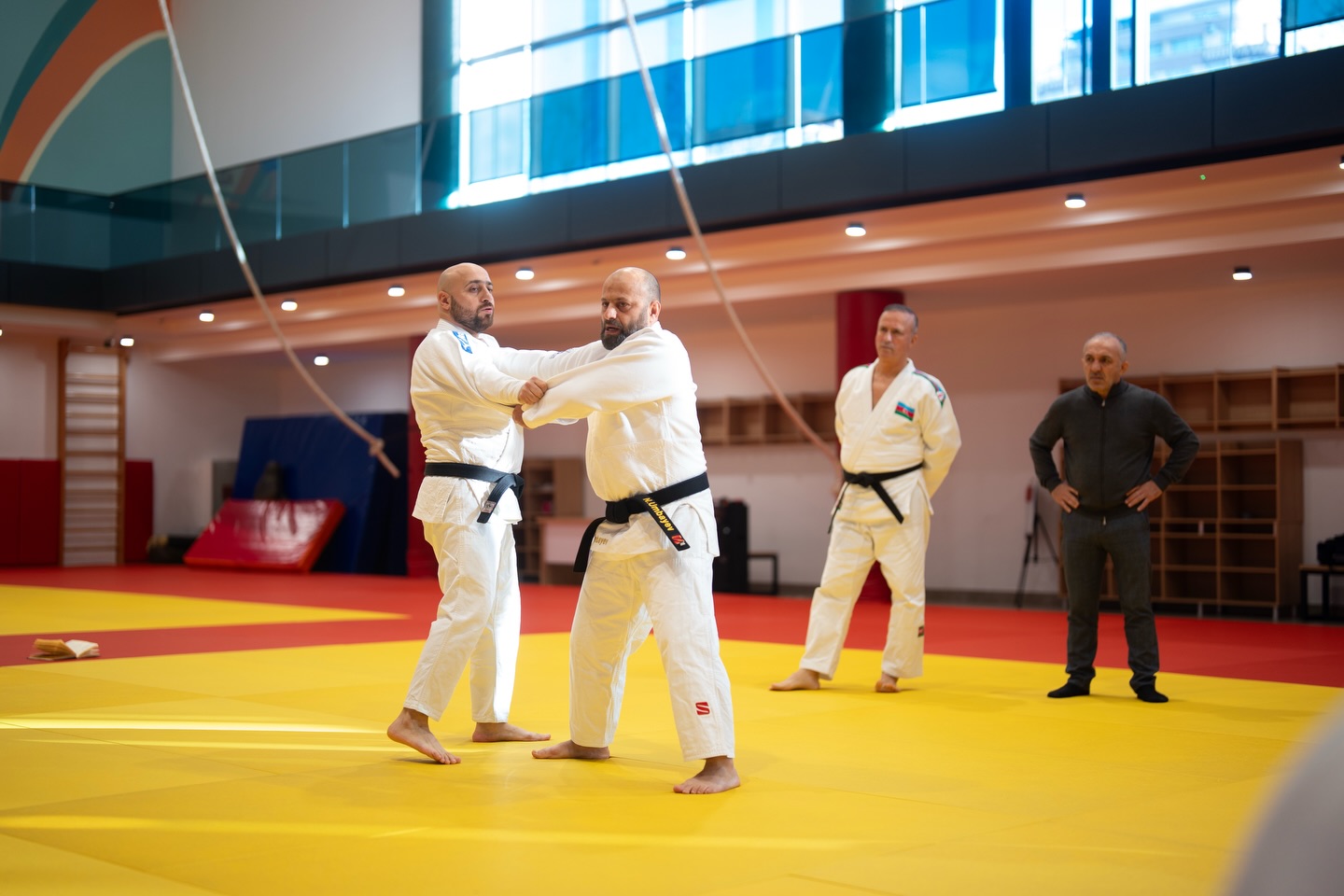 Ölkə çempionatına hazırlıq məqsədilə hakimlər üçün seminar keçirilib