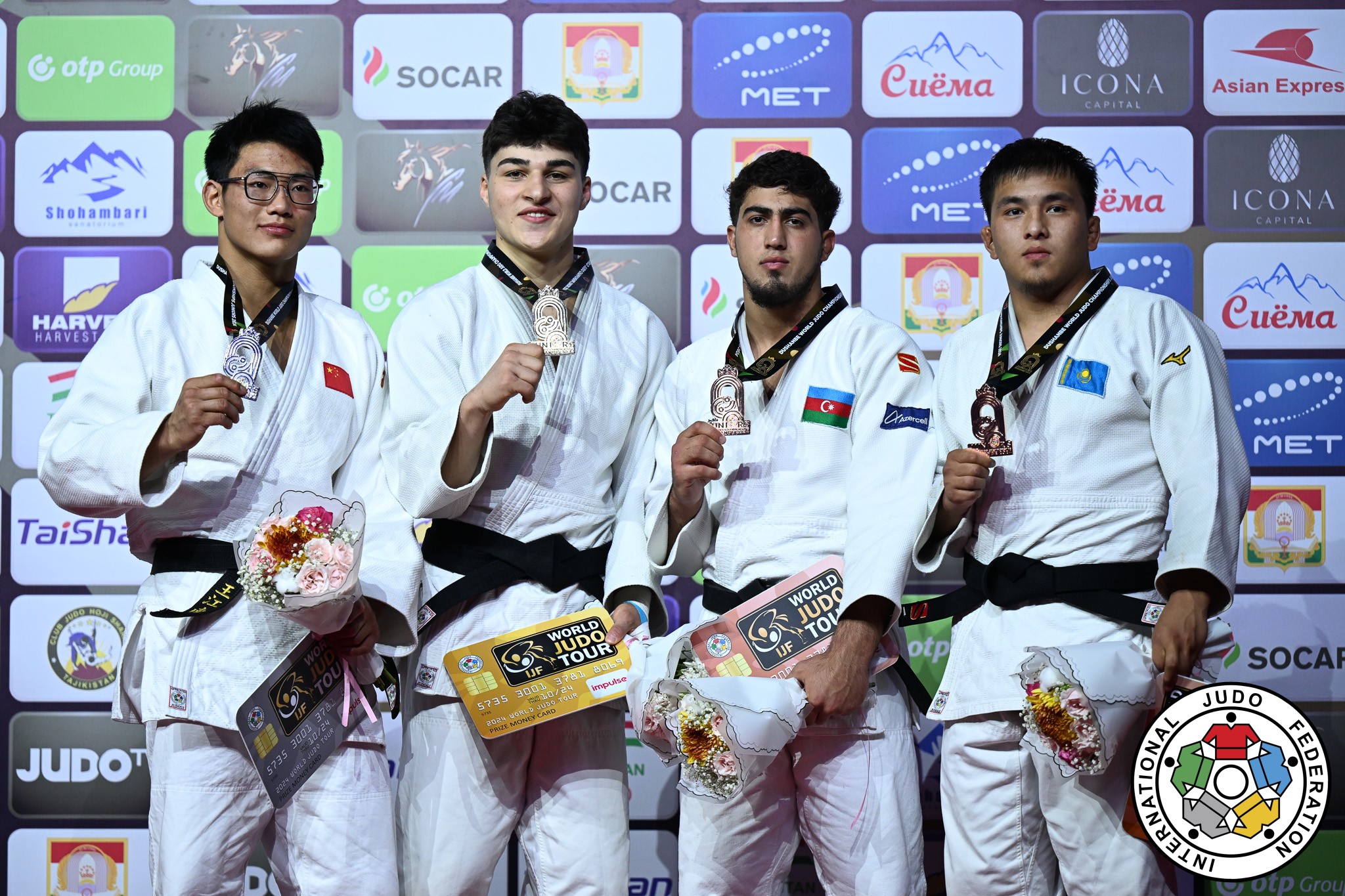 Dünya çempionatında üç medal