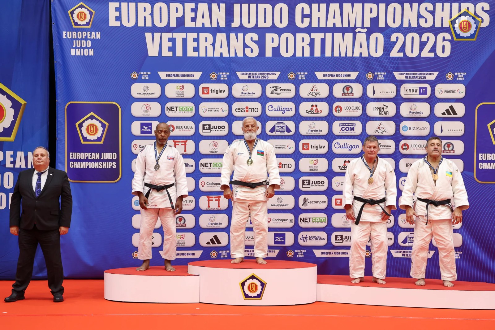 Fərhad Rəcəbli veteranlar arasında 12-ci dəfə Avropa çempionu olub