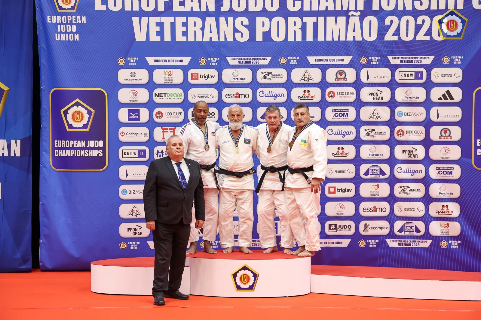 Fərhad Rəcəbli veteranlar arasında 12-ci dəfə Avropa çempionu olub