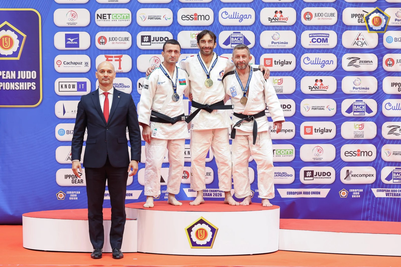 Veteranlar arasında Avropa çempionatında daha 2 medal