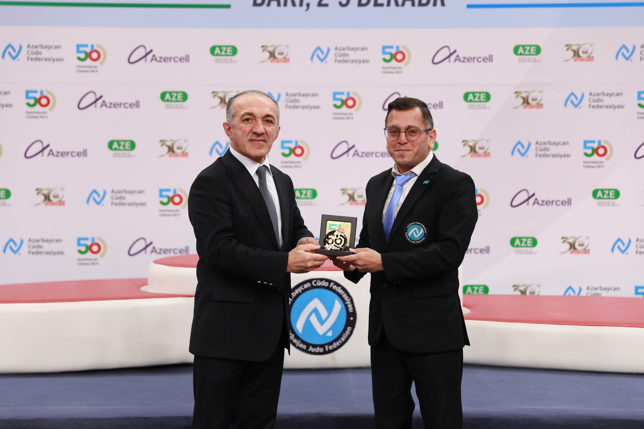 Azərbaycanda cüdonun yaranmasının 50 illik yubileyi ilə bağlı yubiley medalları təqdim olunub
