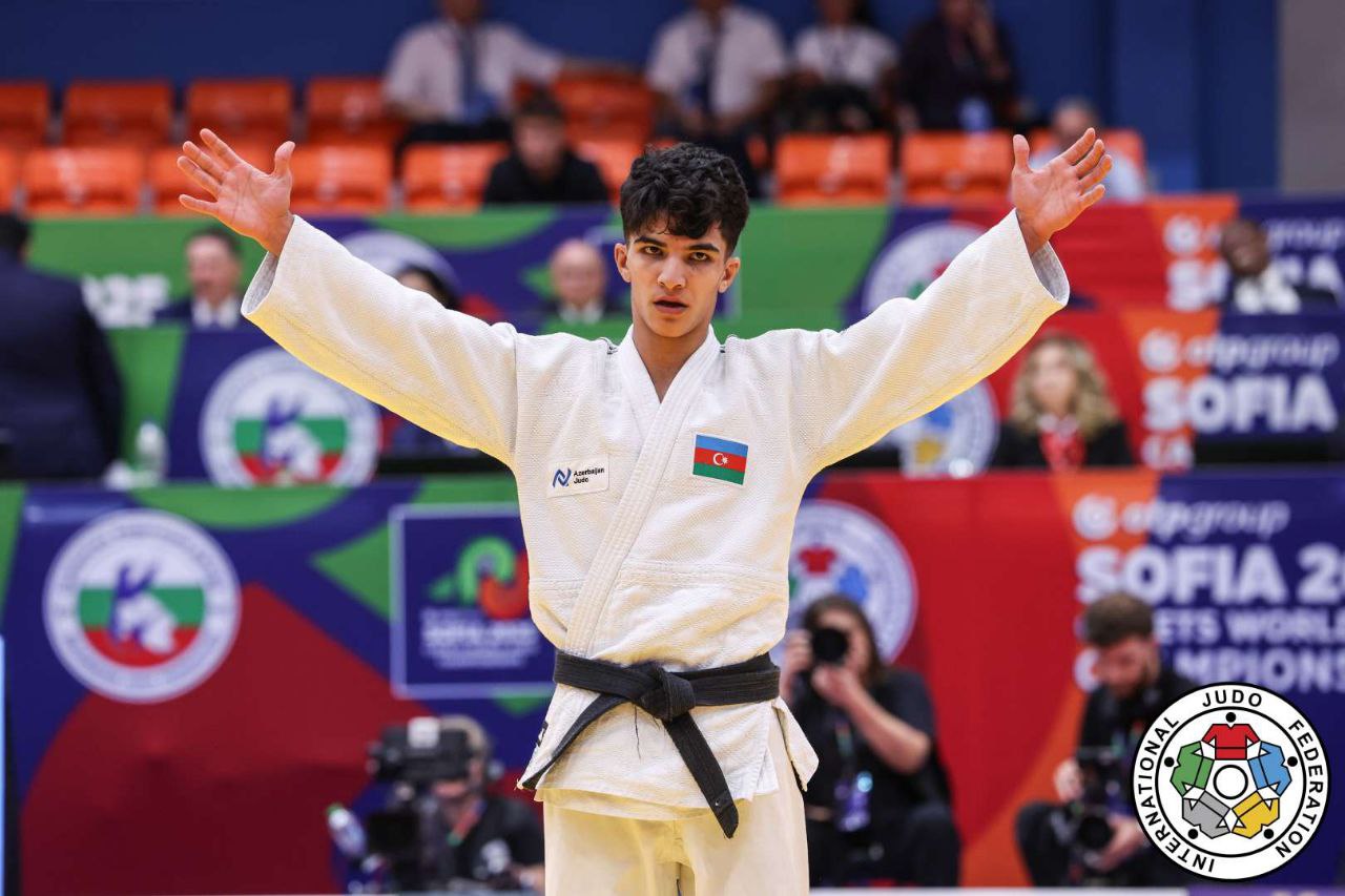 Anar Quliyev dünya çempionatının bürünc medalını qazandı