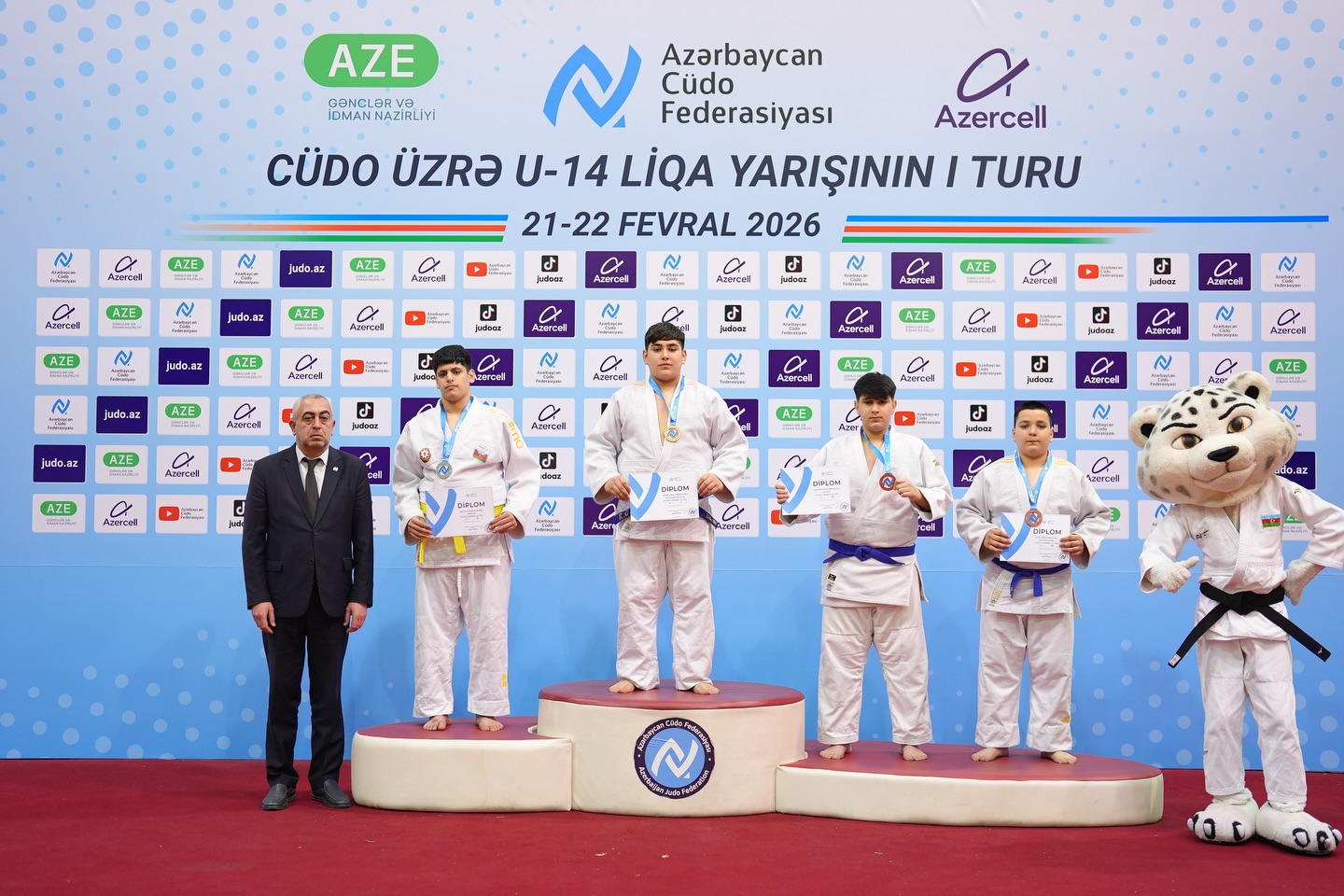 U-14 yeniyetmələr arasında Liqa yarışının I turu başa çatıb