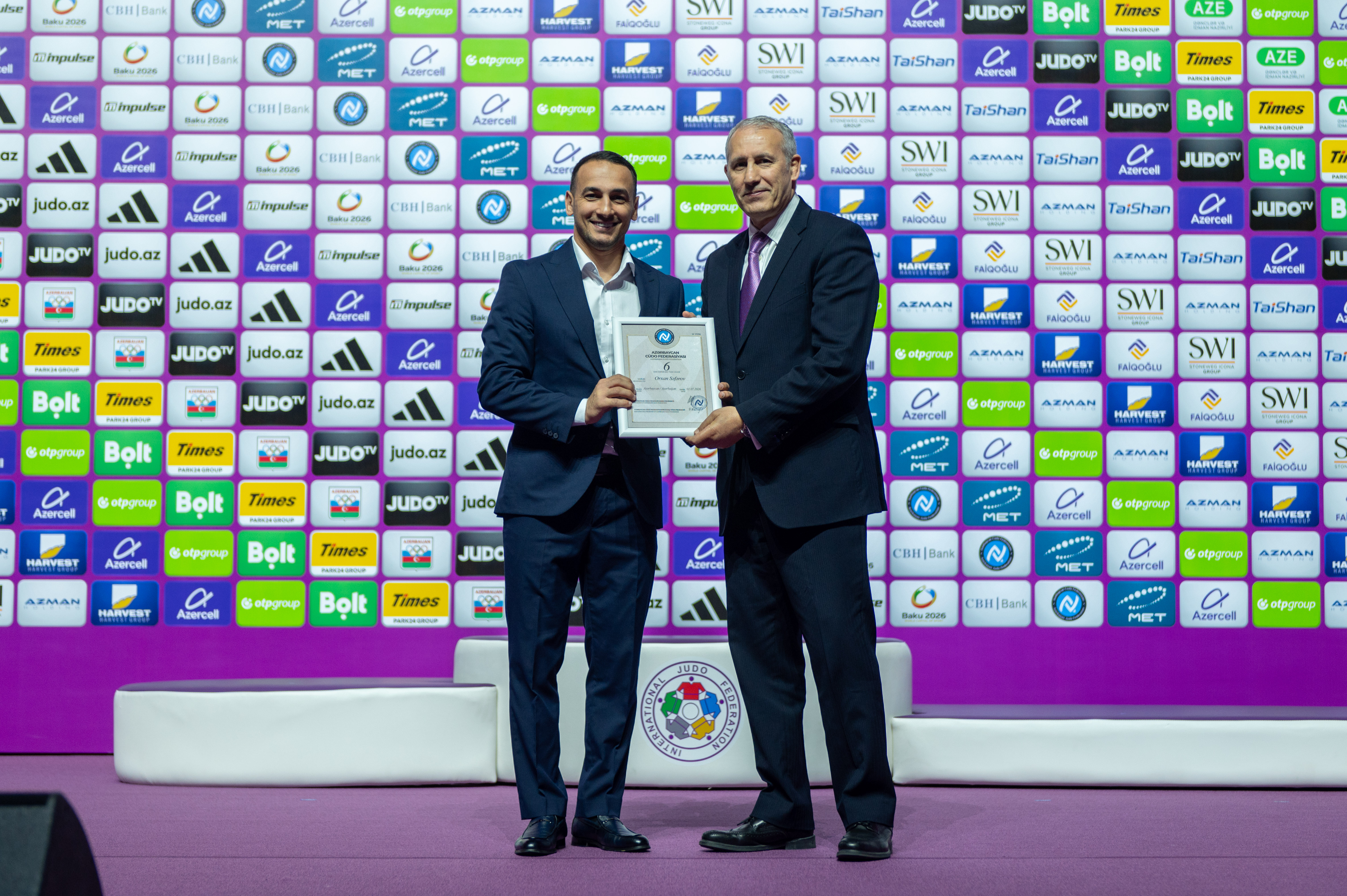 Azerbaijani Judo Representatives Awarded 6th and 7th Dan Certificates at World Championships