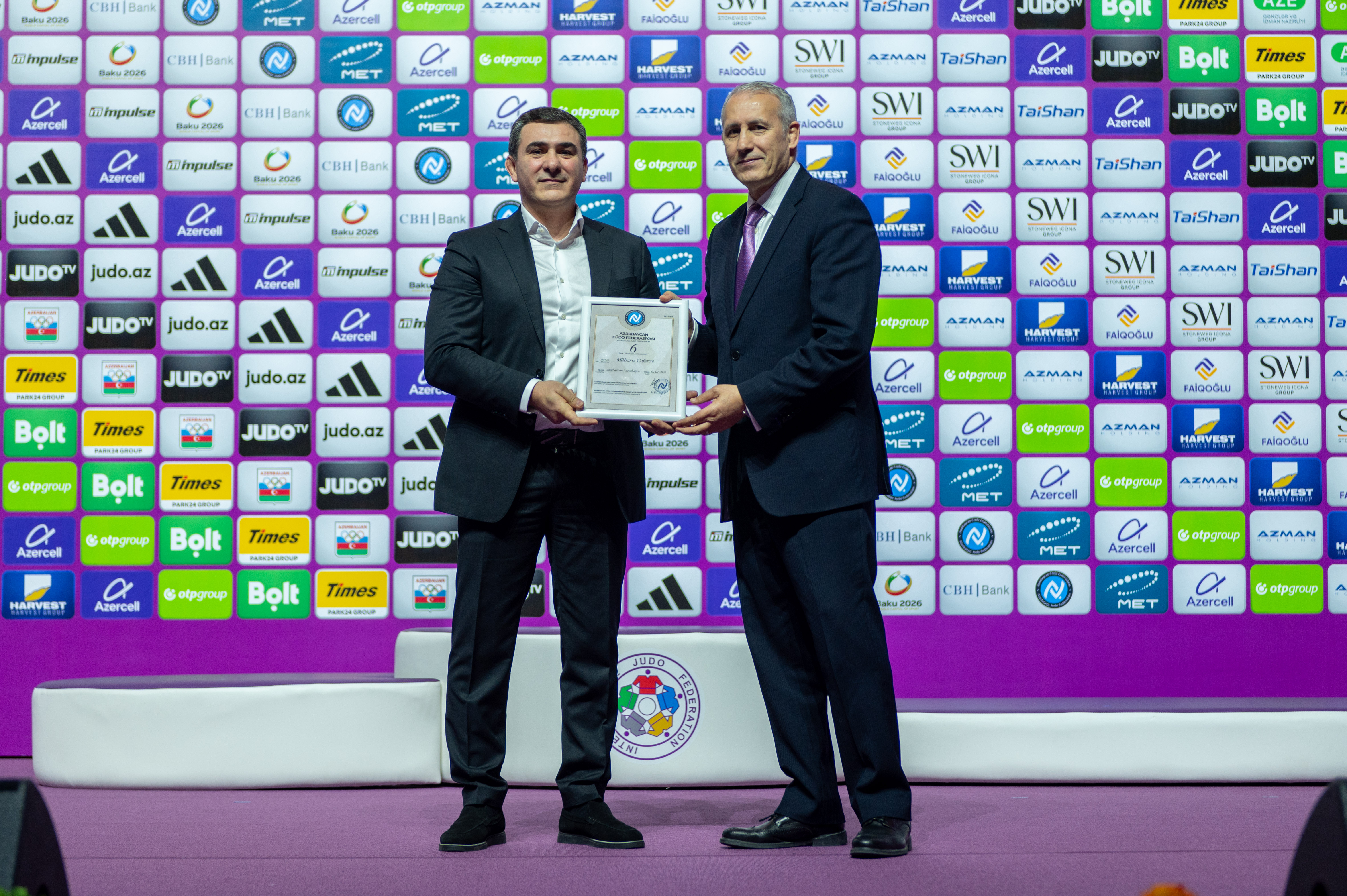 Azerbaijani Judo Representatives Awarded 6th and 7th Dan Certificates at World Championships