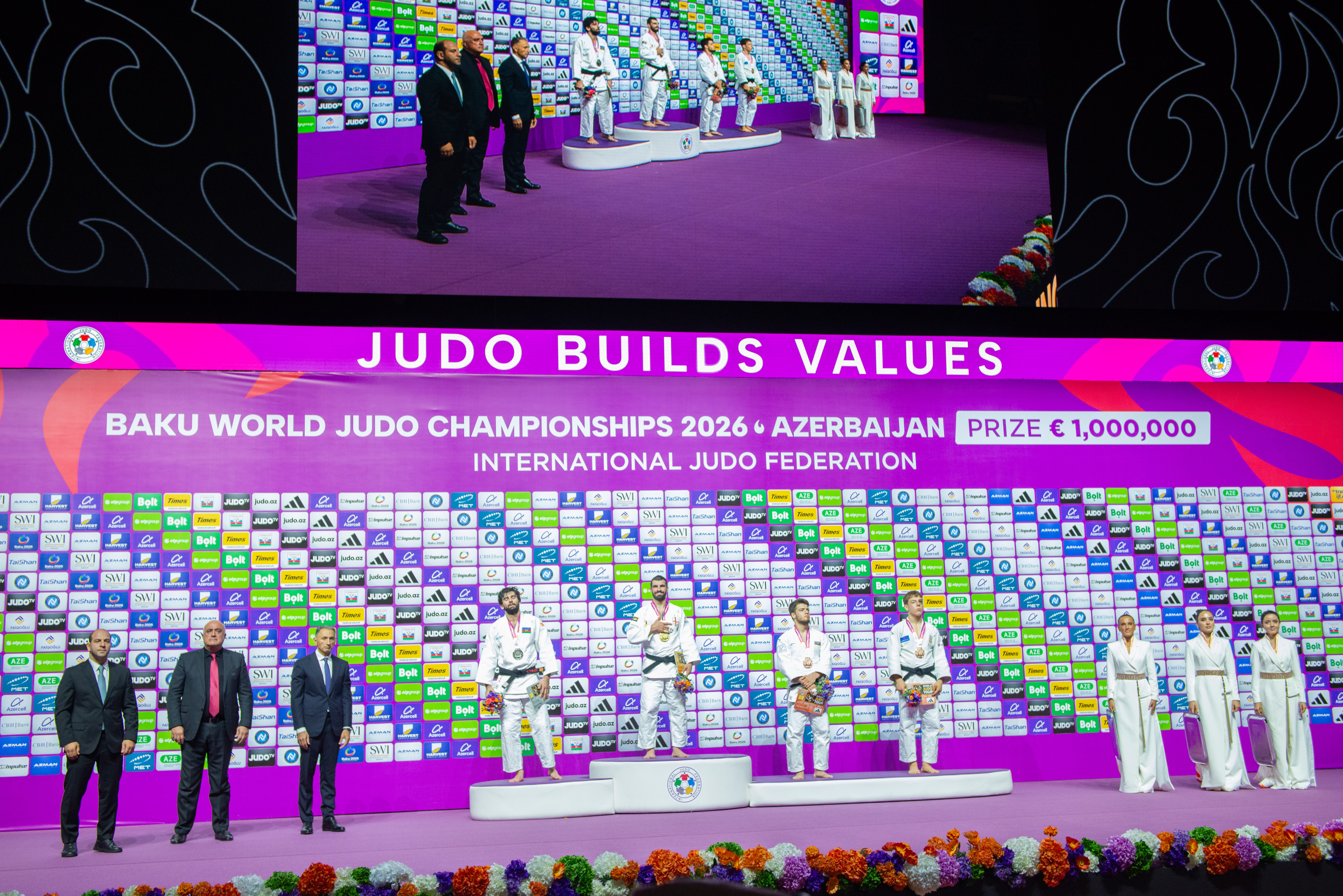 Dünya çempionatının dördüncü yarış günü Azərbaycan millisi üçün iki medalla yadda qalıb