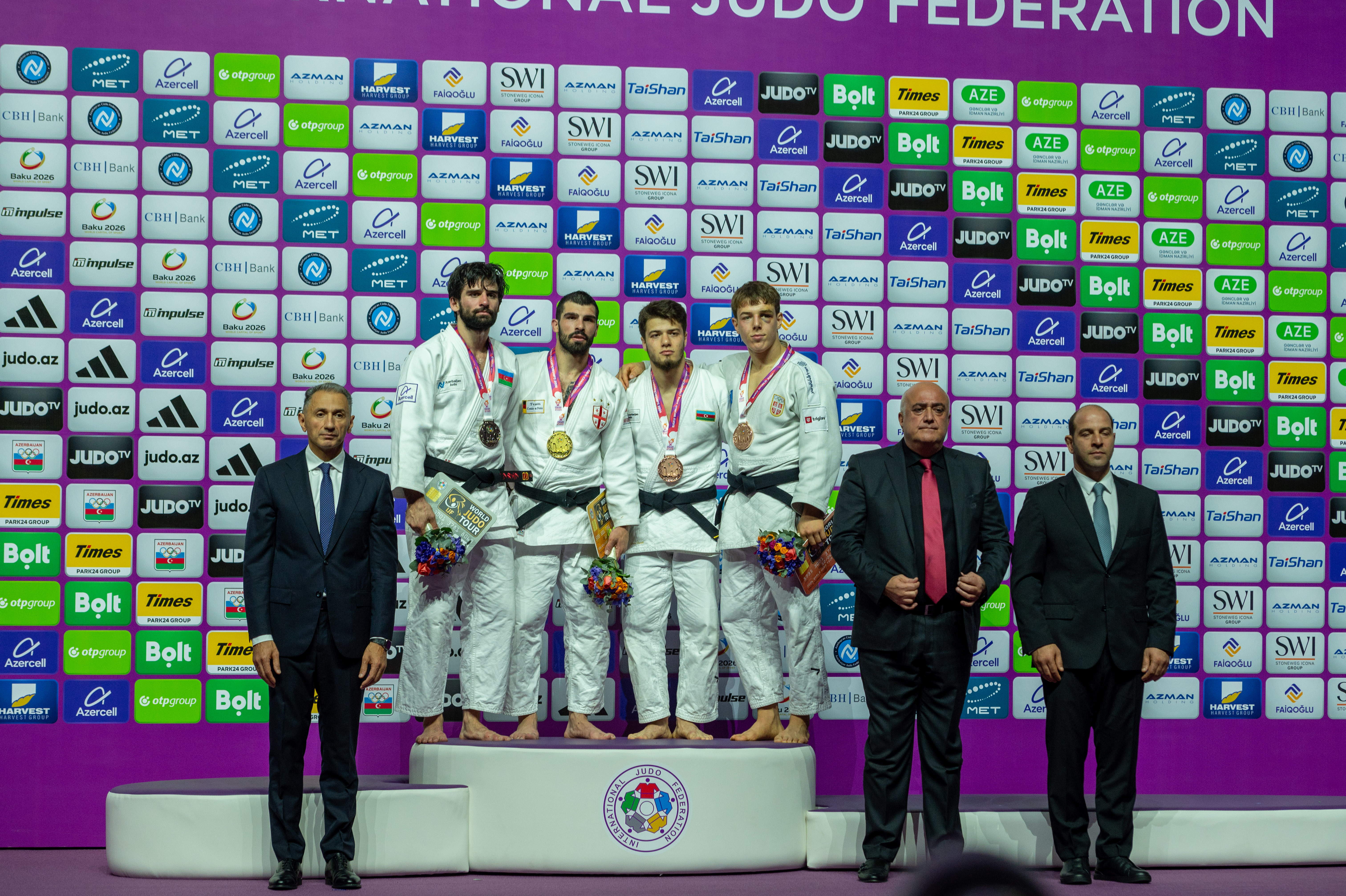 Dünya çempionatının dördüncü yarış günü Azərbaycan millisi üçün iki medalla yadda qalıb