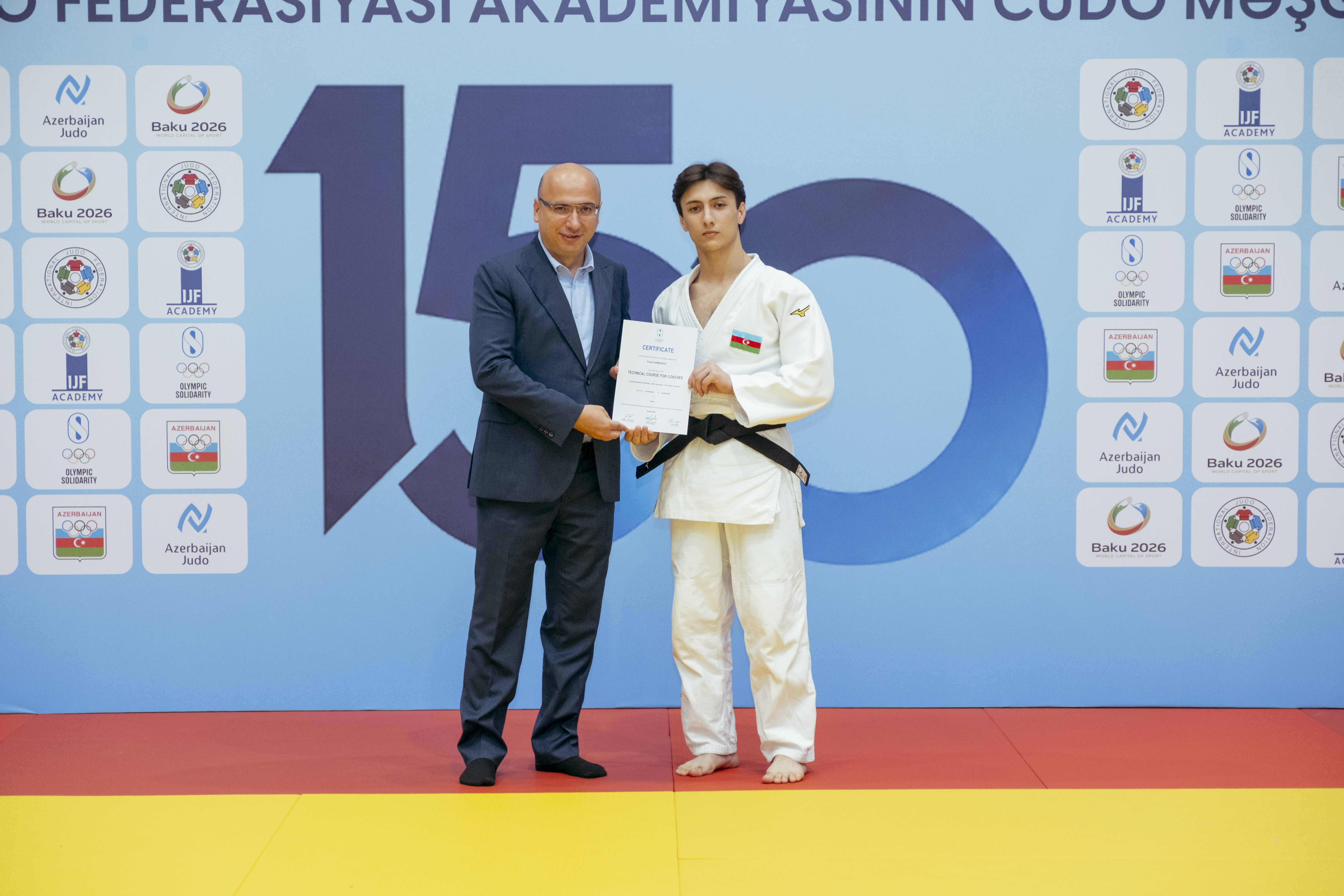 BCF Akademiyasının cüdo məşqçiliyi üzrə 150-ci proqramının iştirakçılarına sertifikatların təqdimolunma mərasimi keçirilib