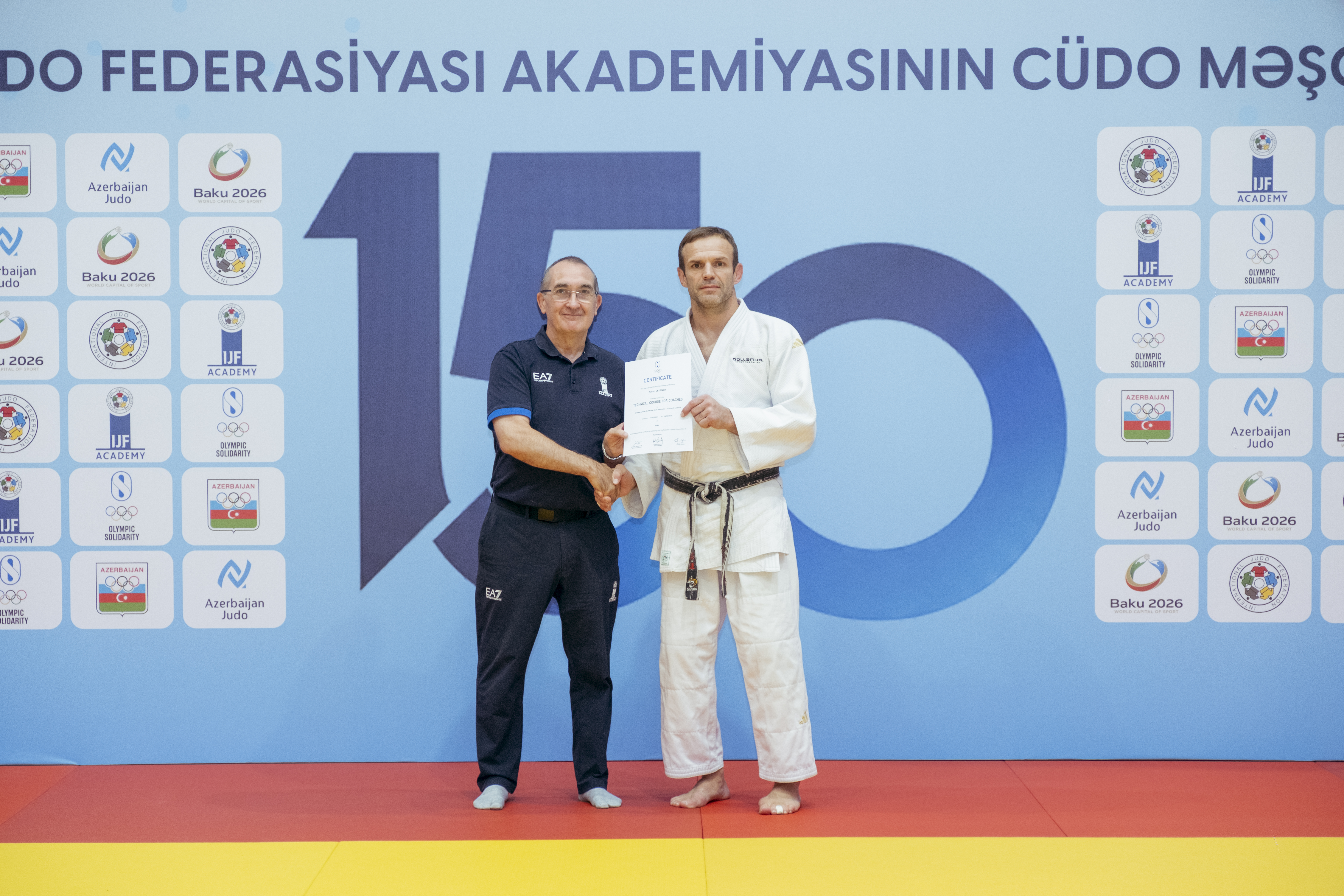 BCF Akademiyasının cüdo məşqçiliyi üzrə 150-ci proqramının iştirakçılarına sertifikatların təqdimolunma mərasimi keçirilib