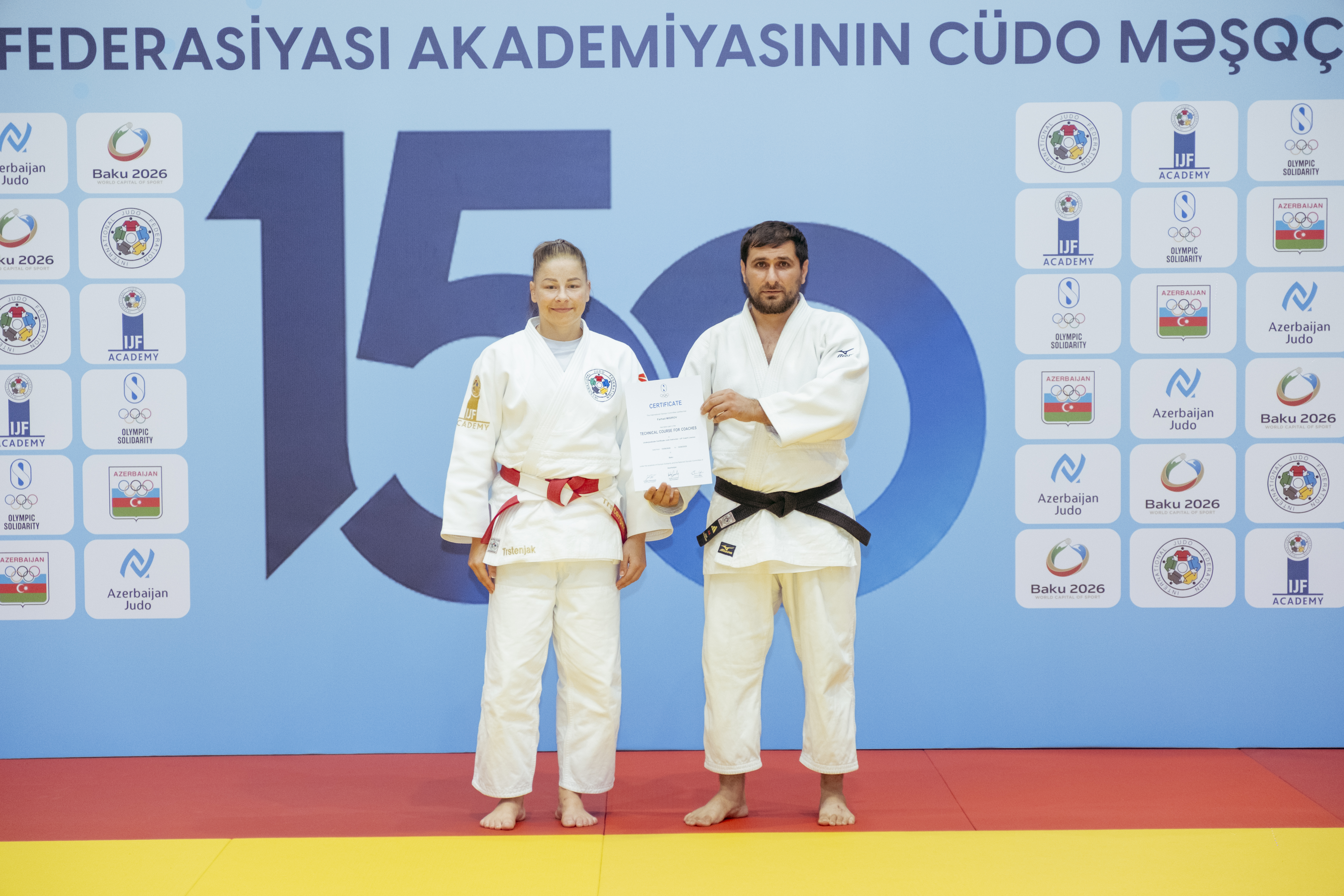 BCF Akademiyasının cüdo məşqçiliyi üzrə 150-ci proqramının iştirakçılarına sertifikatların təqdimolunma mərasimi keçirilib