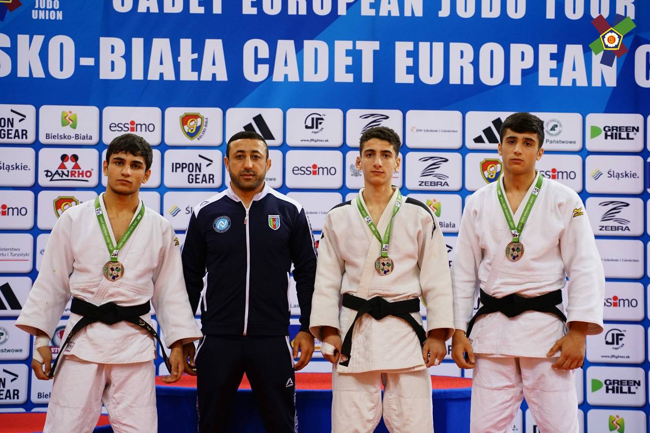 Cüdoçularımız Bielsko Biala Avropa Kubokunun ilk yarış günü 5 medal qazandı