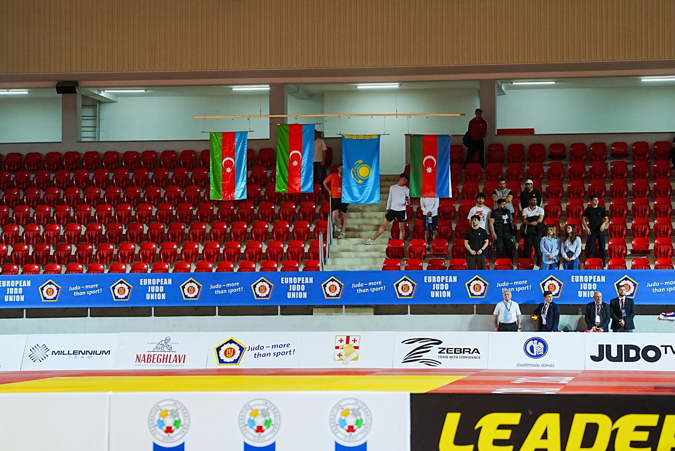 Qori Avropa Kubokunun ilk günündə 5 medal