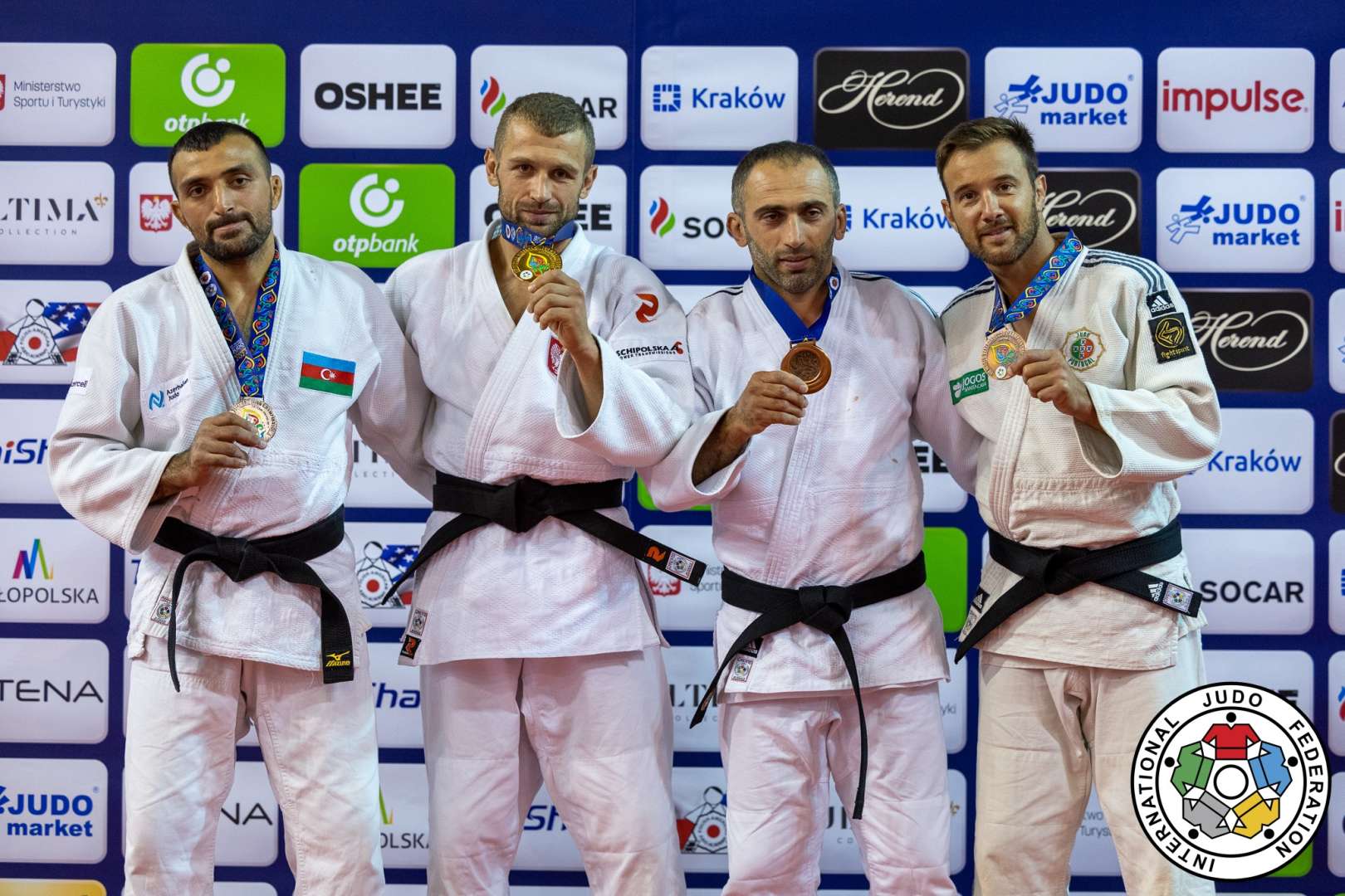 Usta cüdoçularımız Dünya çempionatında 15 medal qazandı