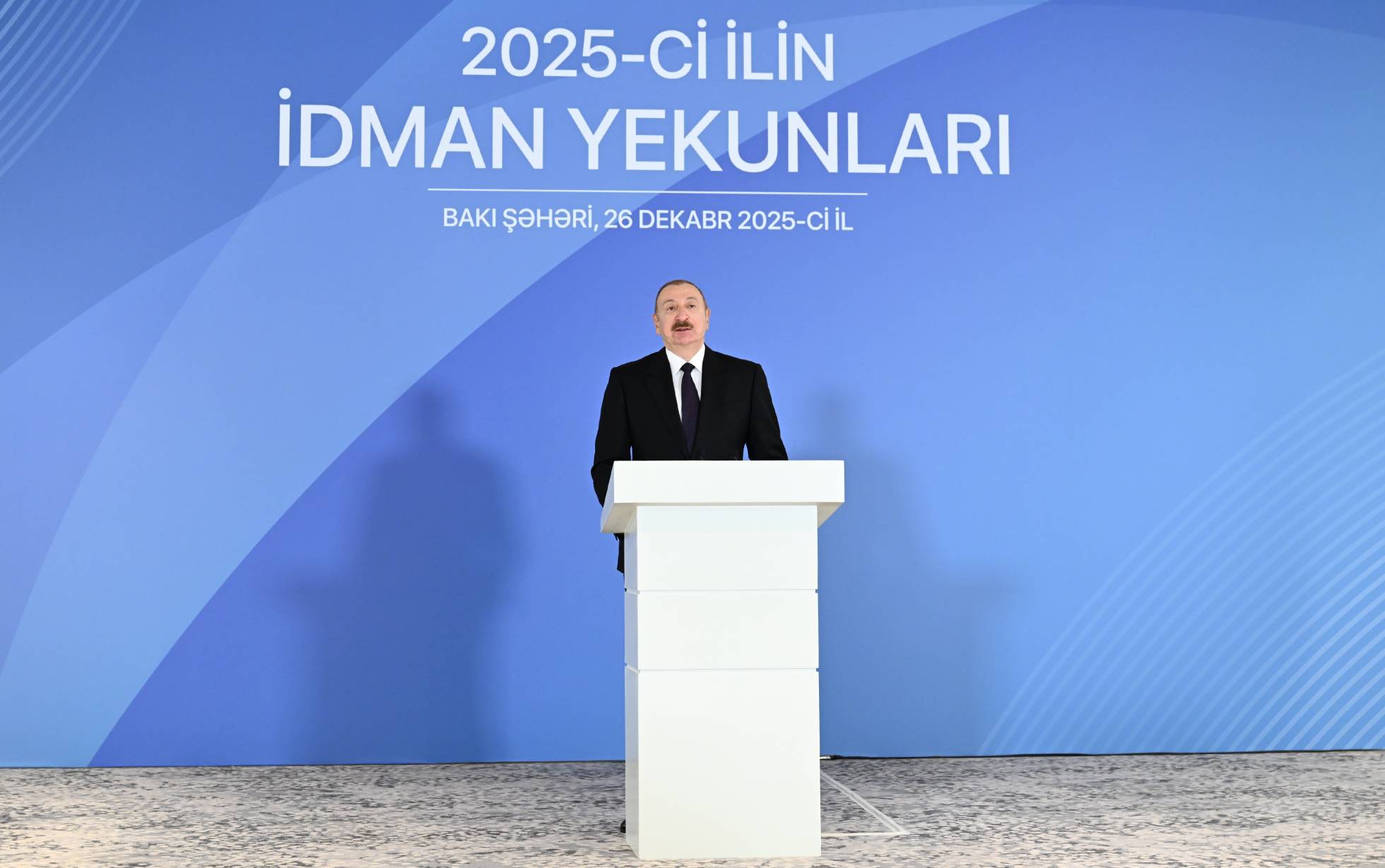 Prezident İlham Əliyev cüdo ailəsinin üzvlərini mükafatlandırıb