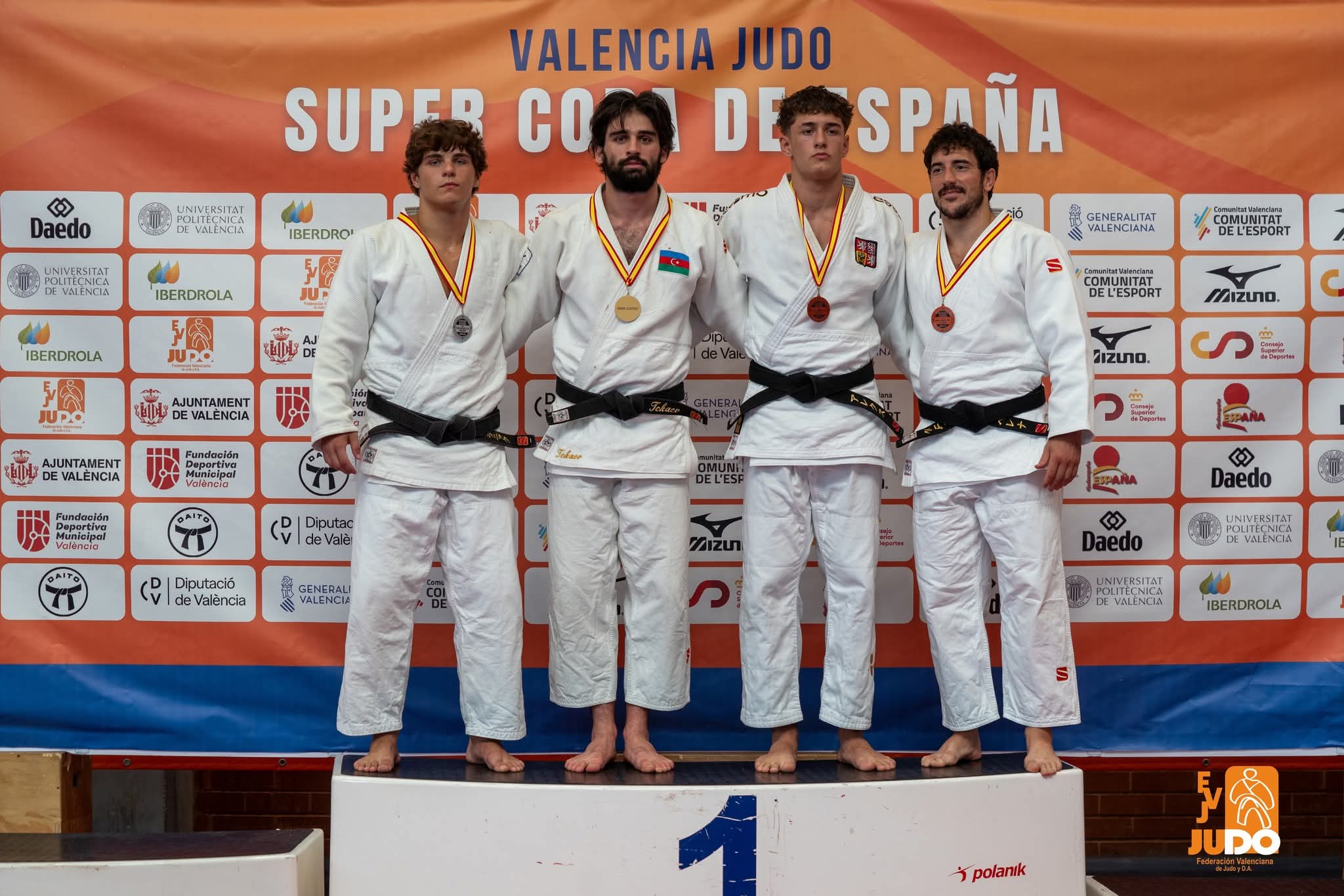 Azerbaijani Judoka Win Two Gold Medals at Spanish Super Cup